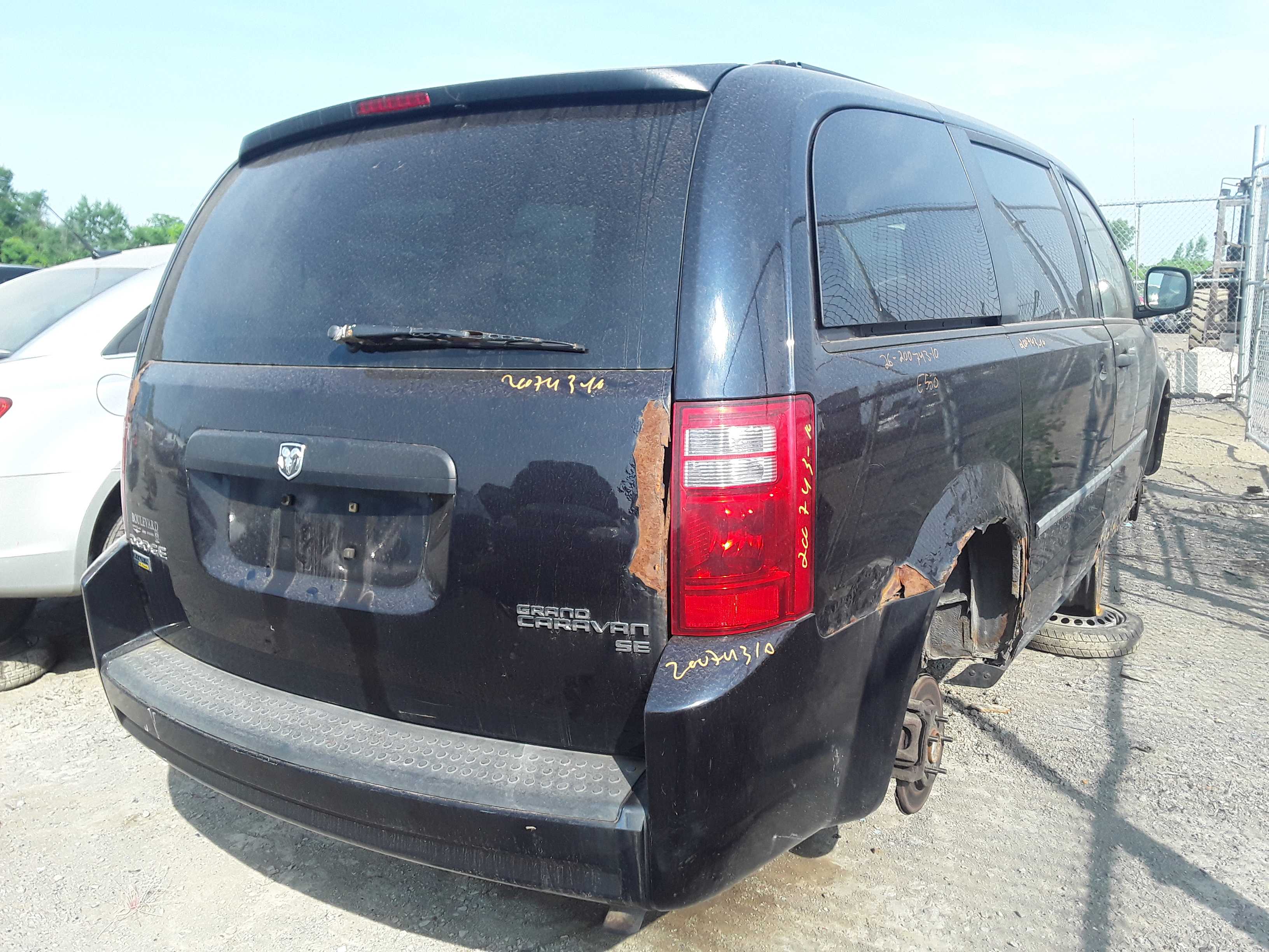 DODGE GRAND CARAVAN 2010