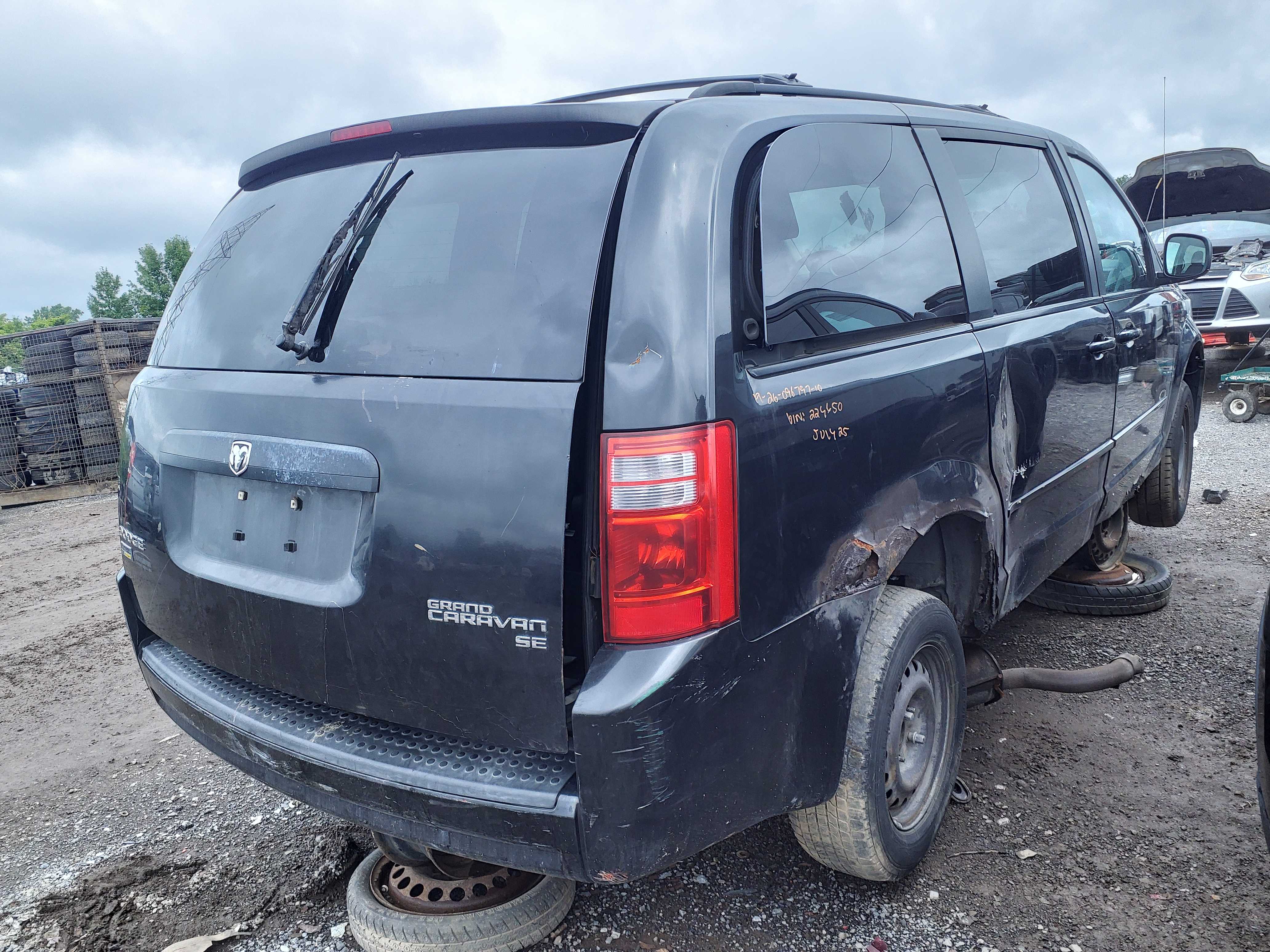 DODGE GRAND CARAVAN 2010