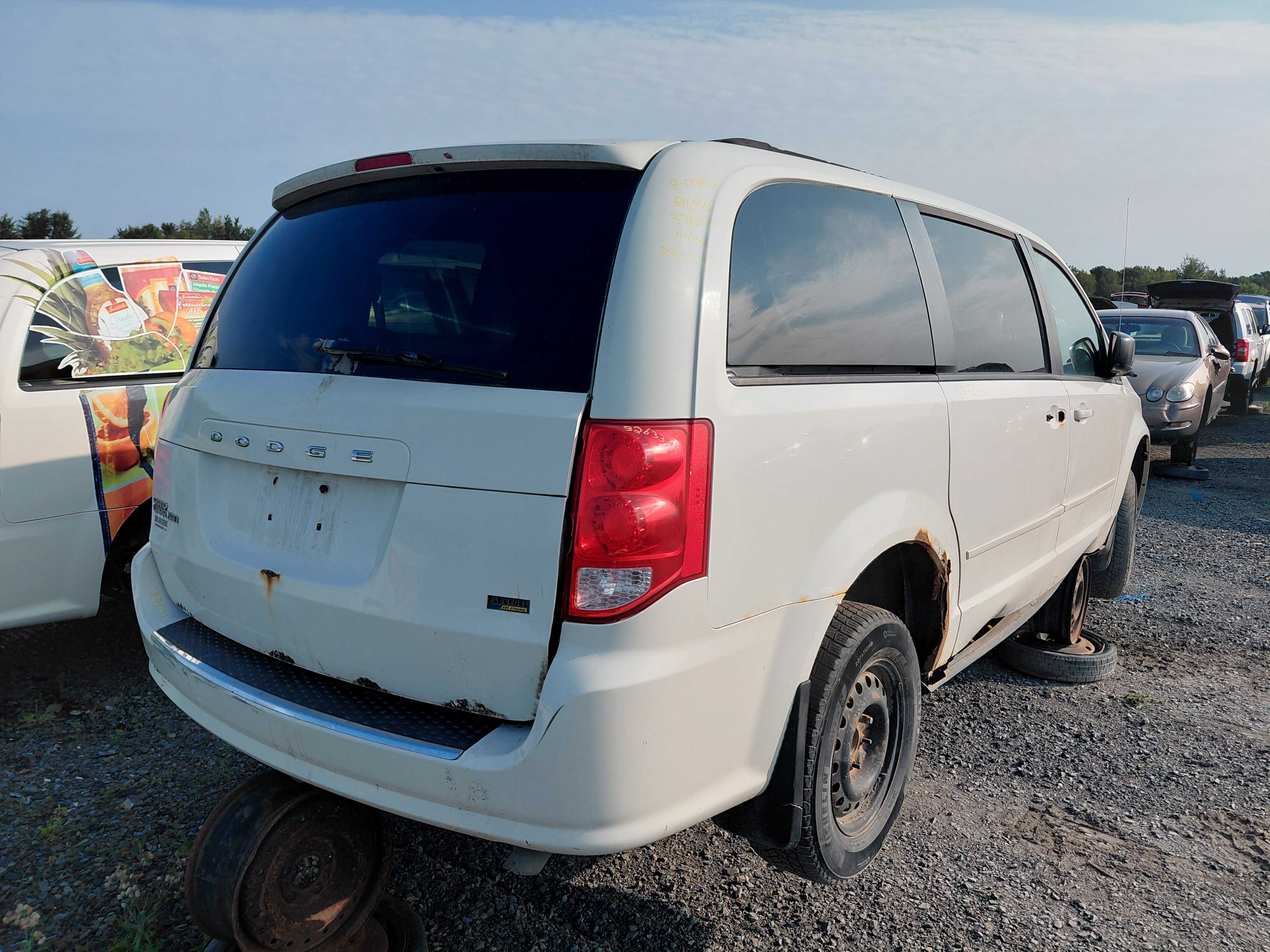 DODGE GRAND CARAVAN 2011