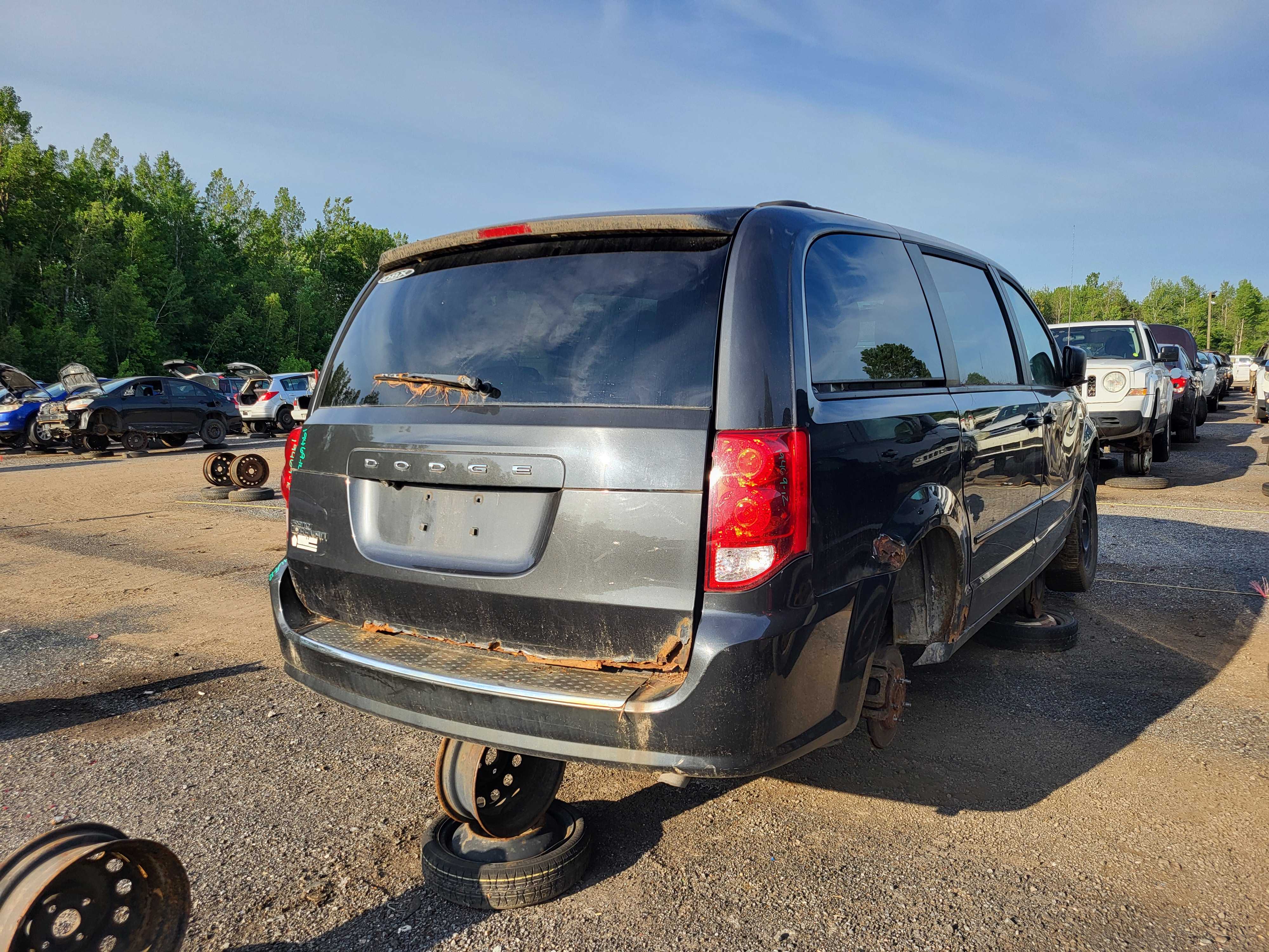 DODGE GRAND CARAVAN 2012