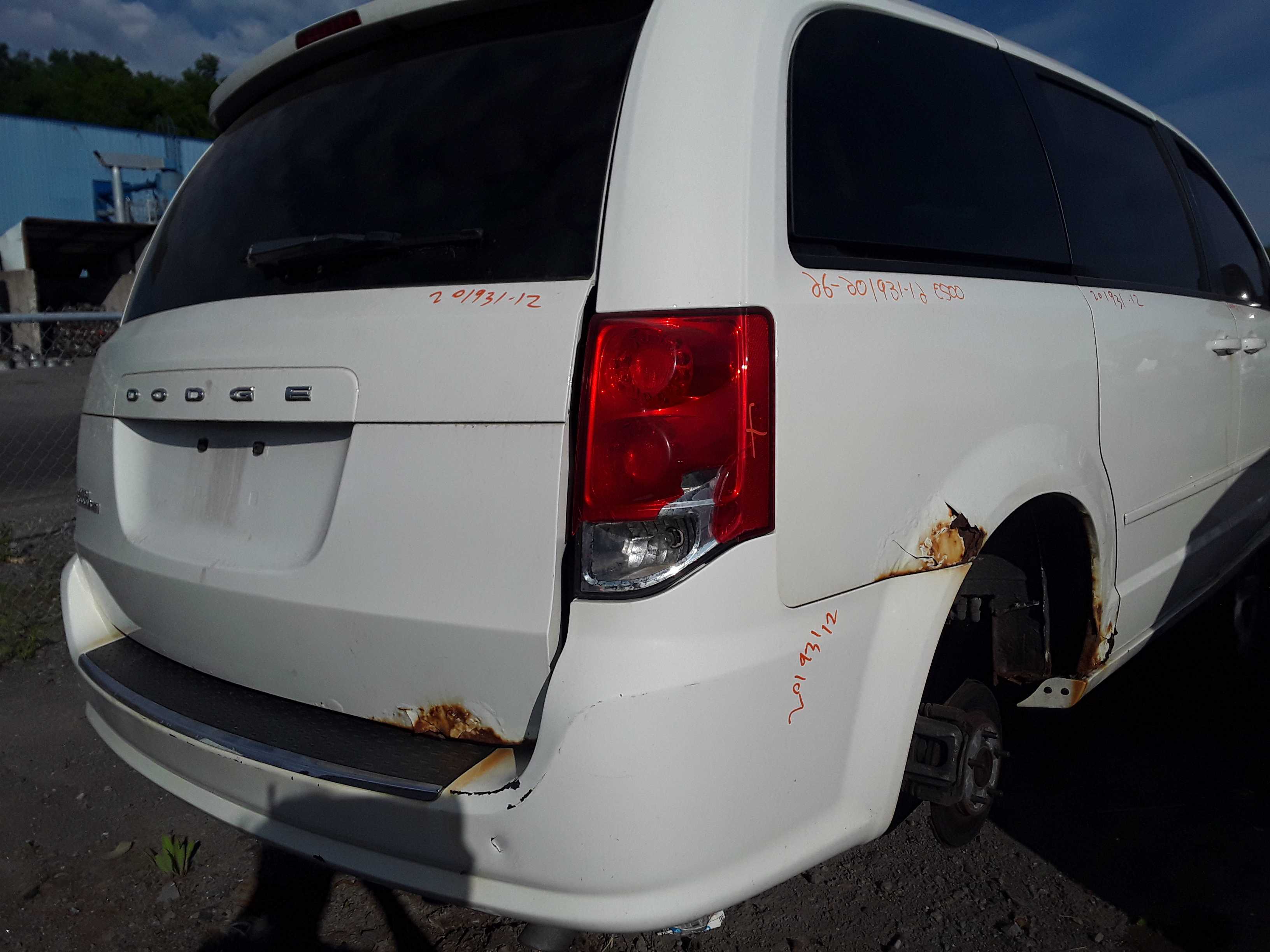 DODGE GRAND CARAVAN 2012
