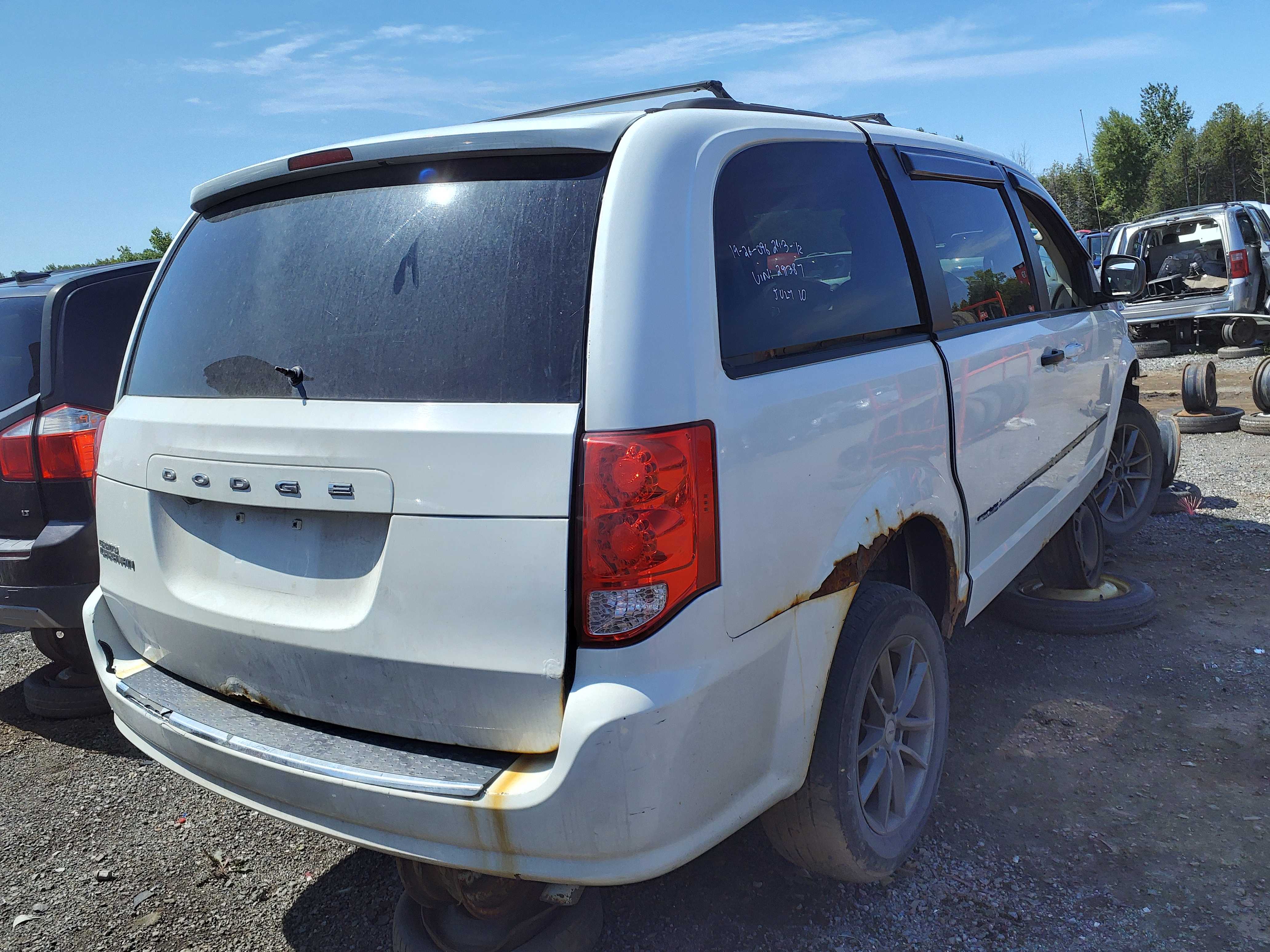 DODGE GRAND CARAVAN 2012