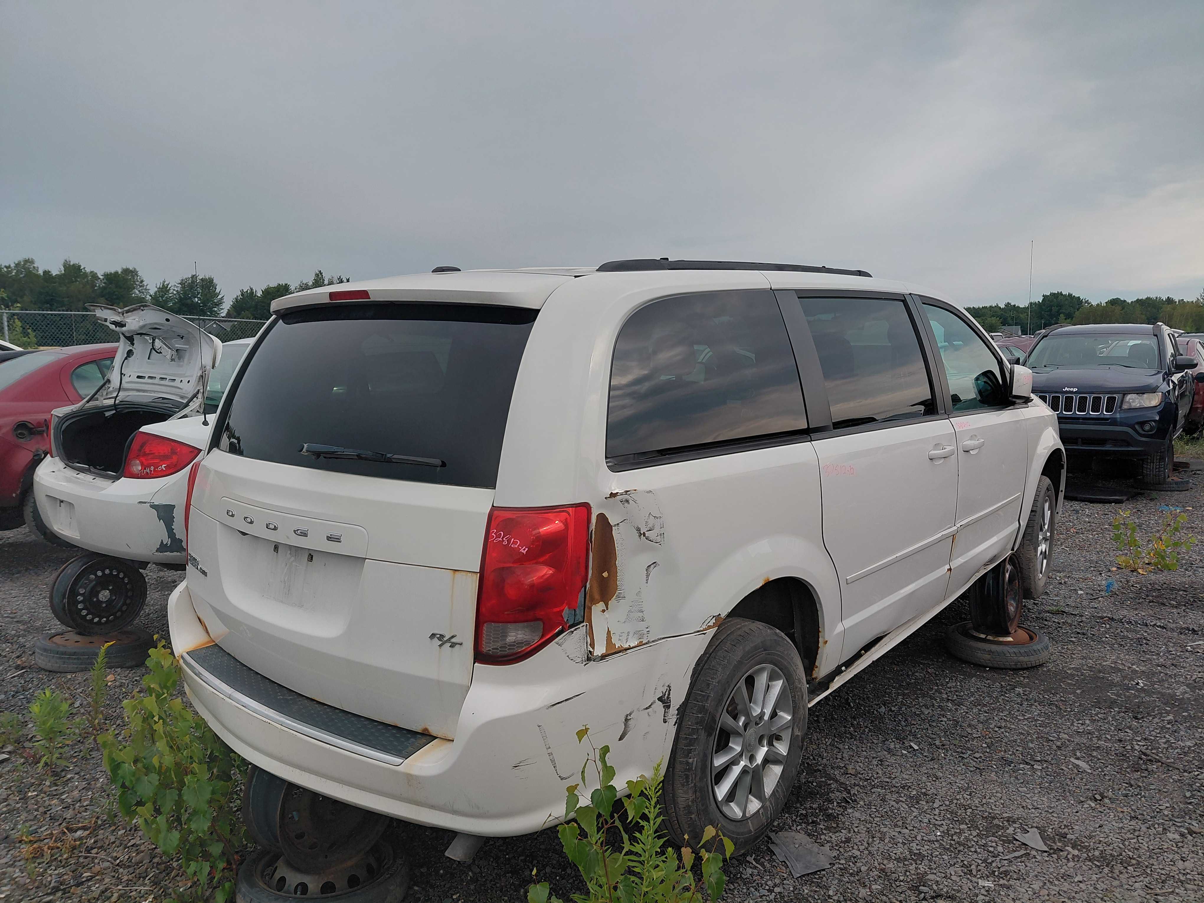 DODGE GRAND CARAVAN 2012