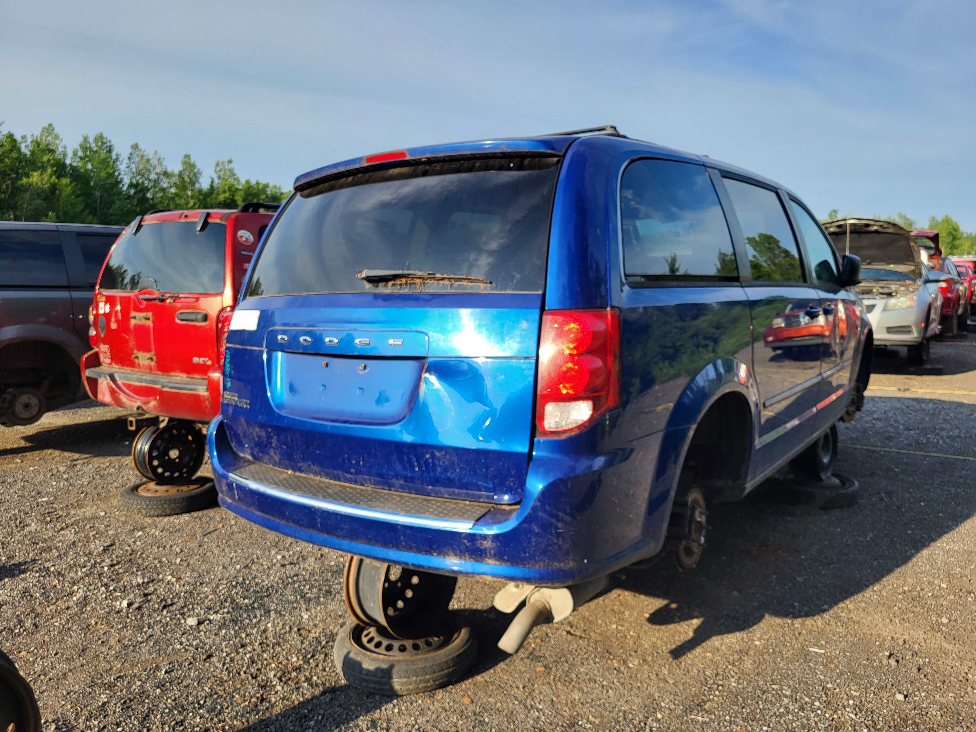 DODGE GRAND CARAVAN 2013
