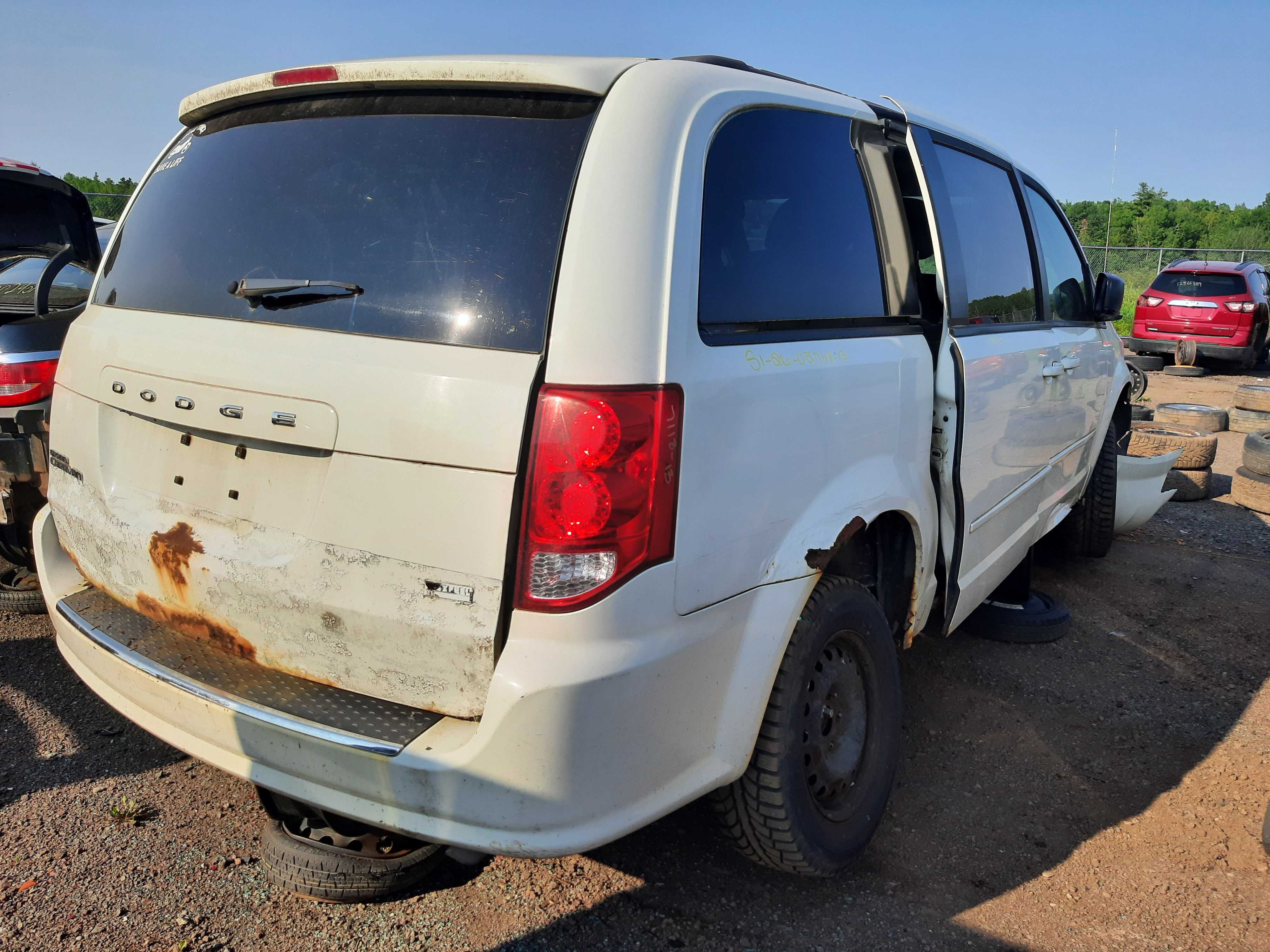 DODGE GRAND CARAVAN 2013