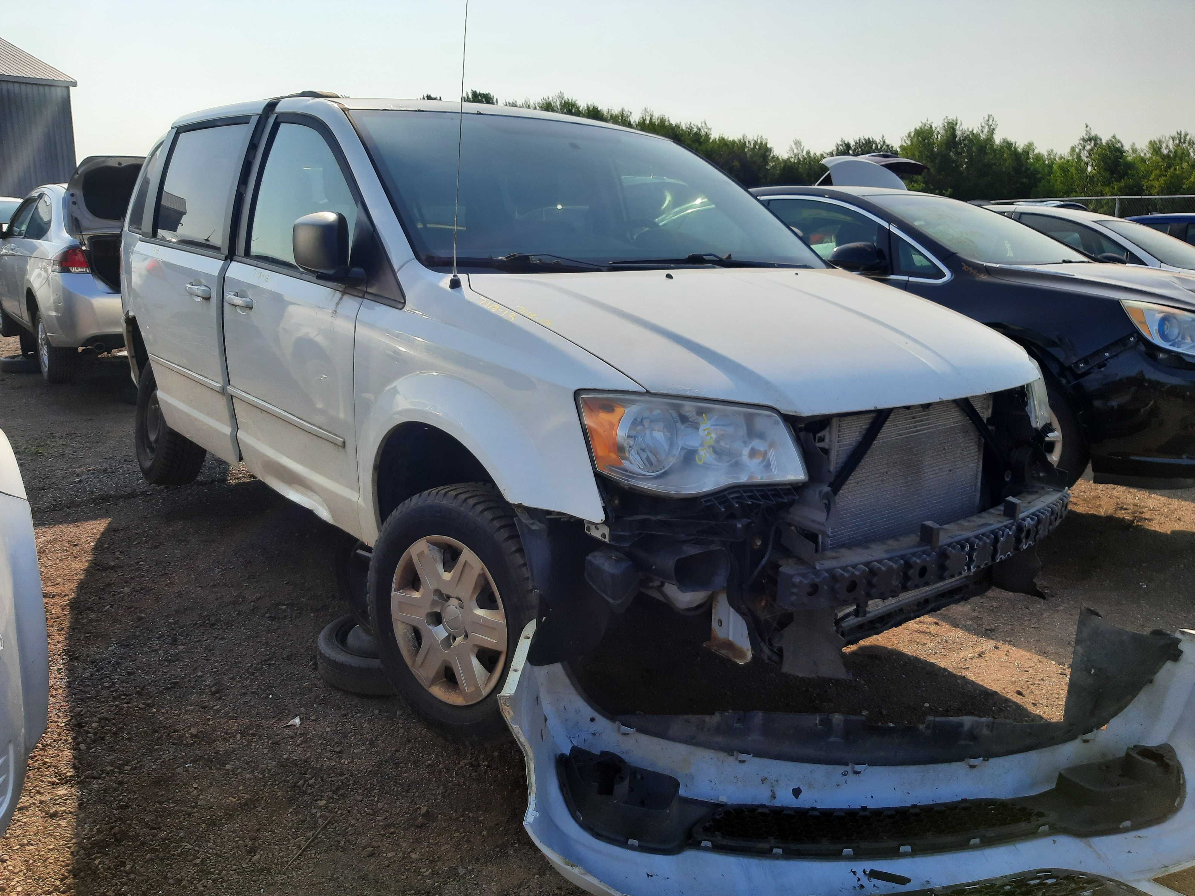 DODGE GRAND CARAVAN 2013