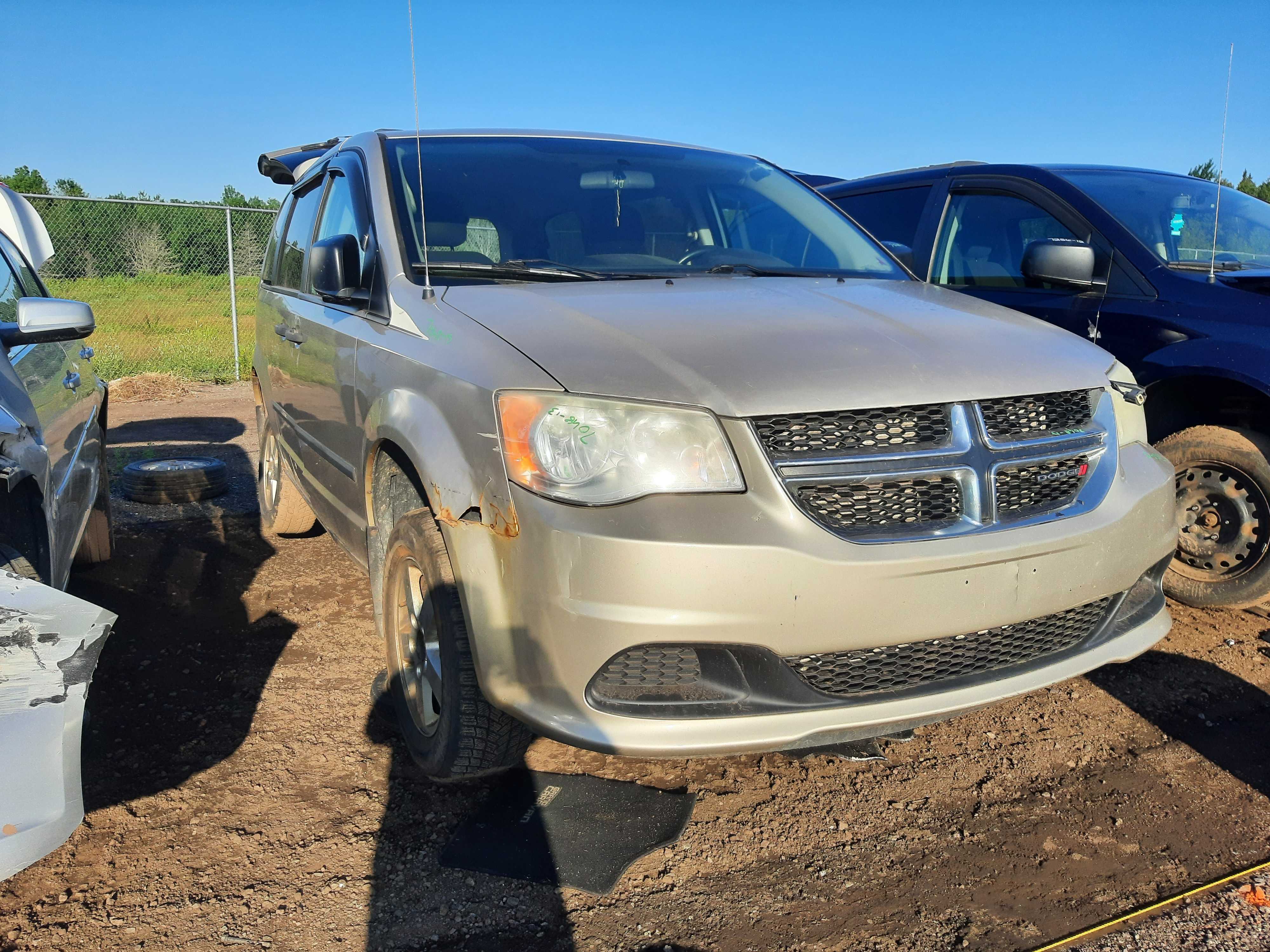 DODGE GRAND CARAVAN 2013