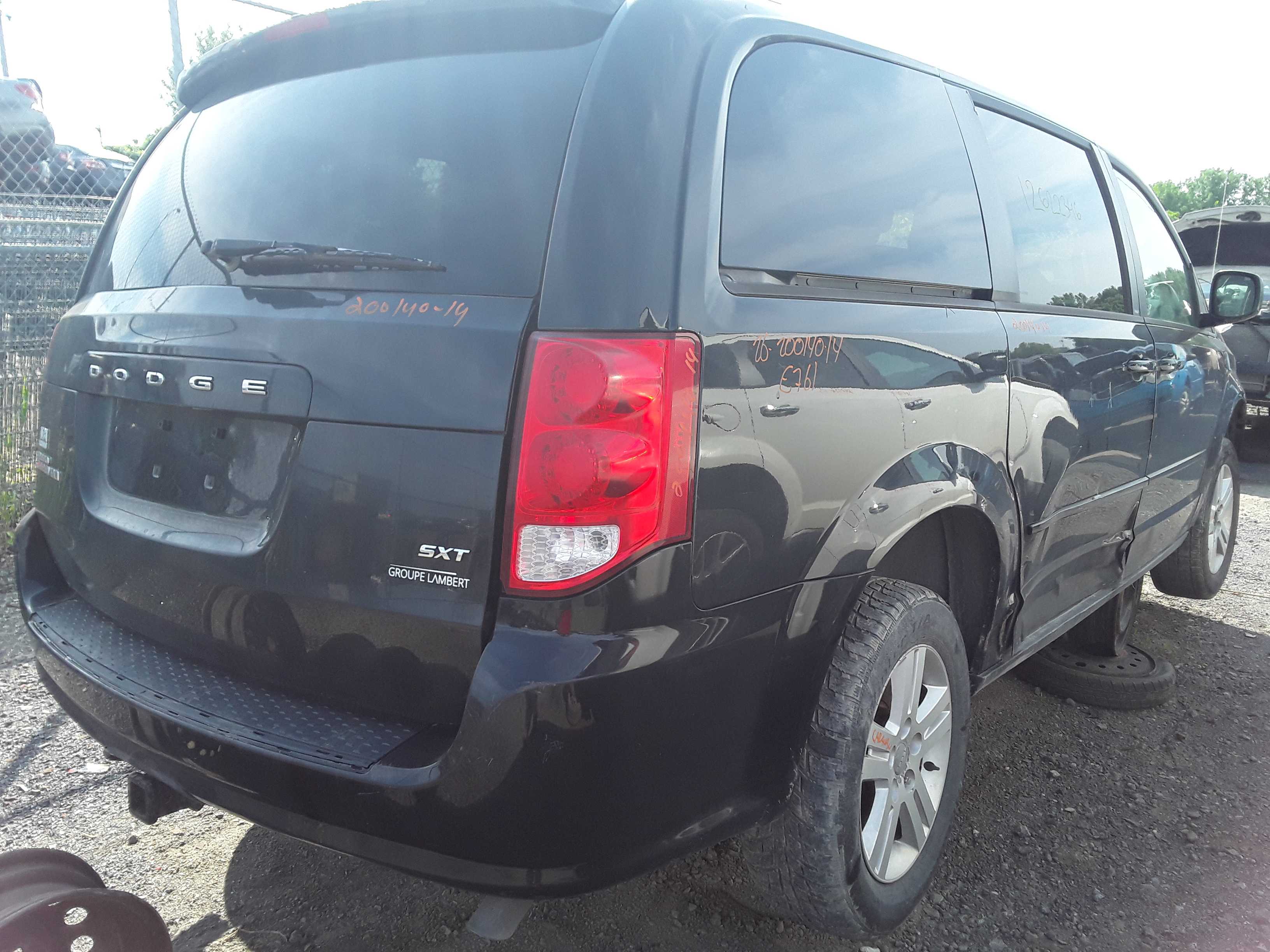 DODGE GRAND CARAVAN 2014