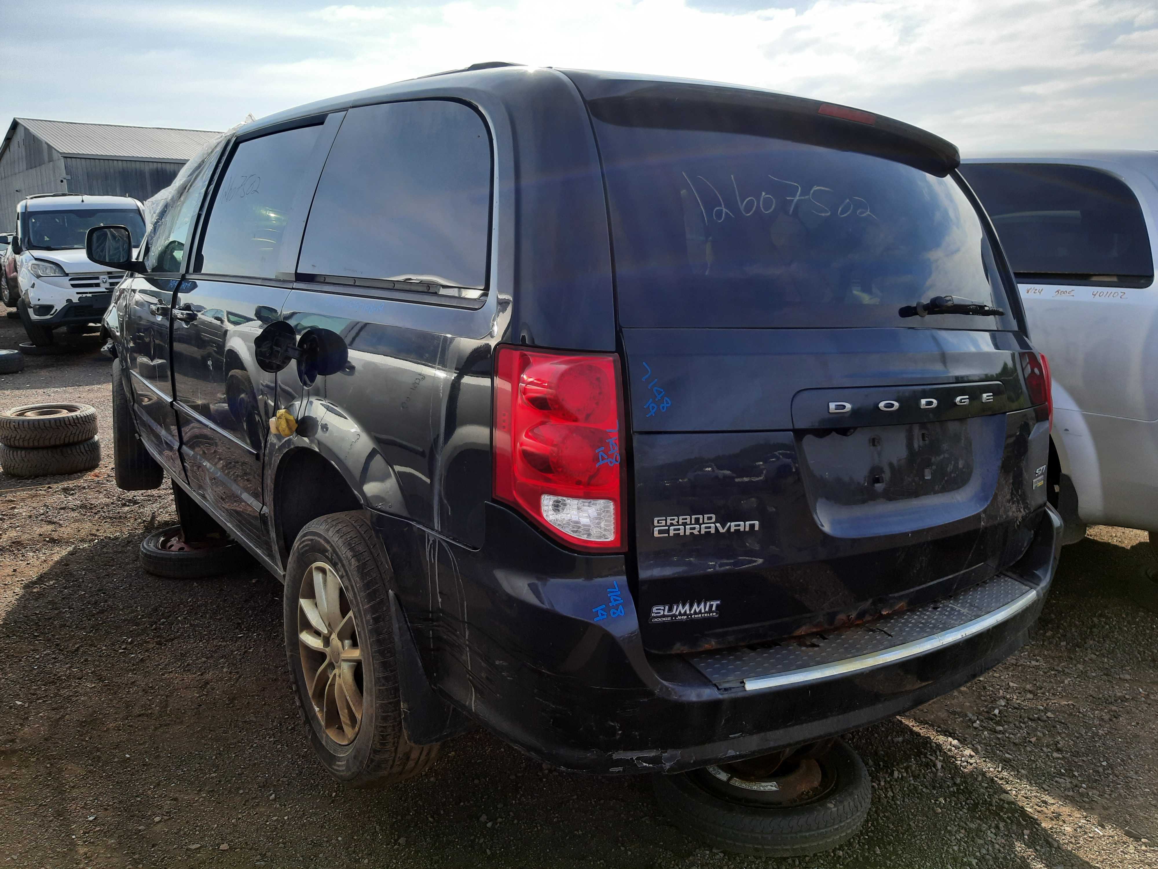 DODGE GRAND CARAVAN 2014