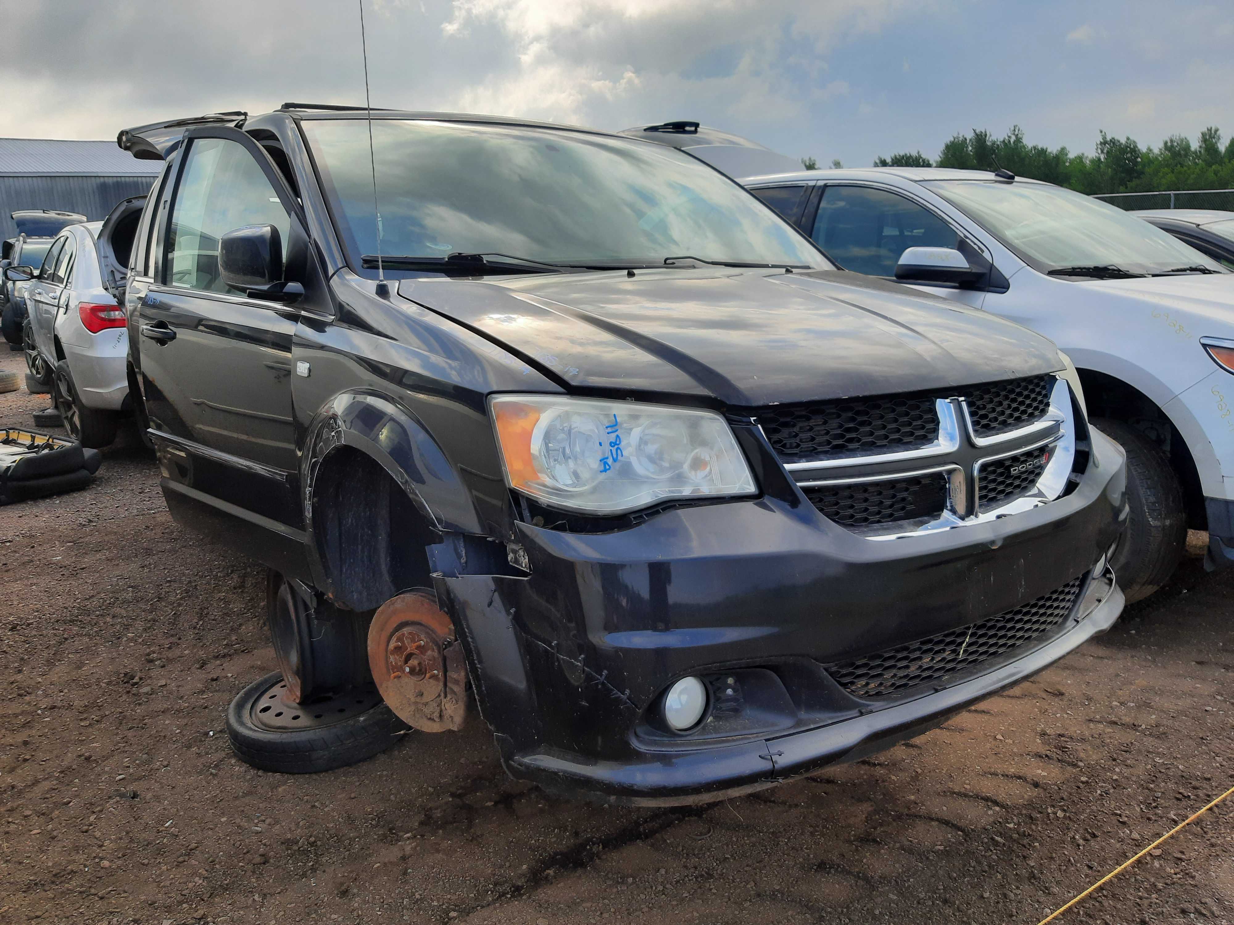 DODGE GRAND CARAVAN 2014