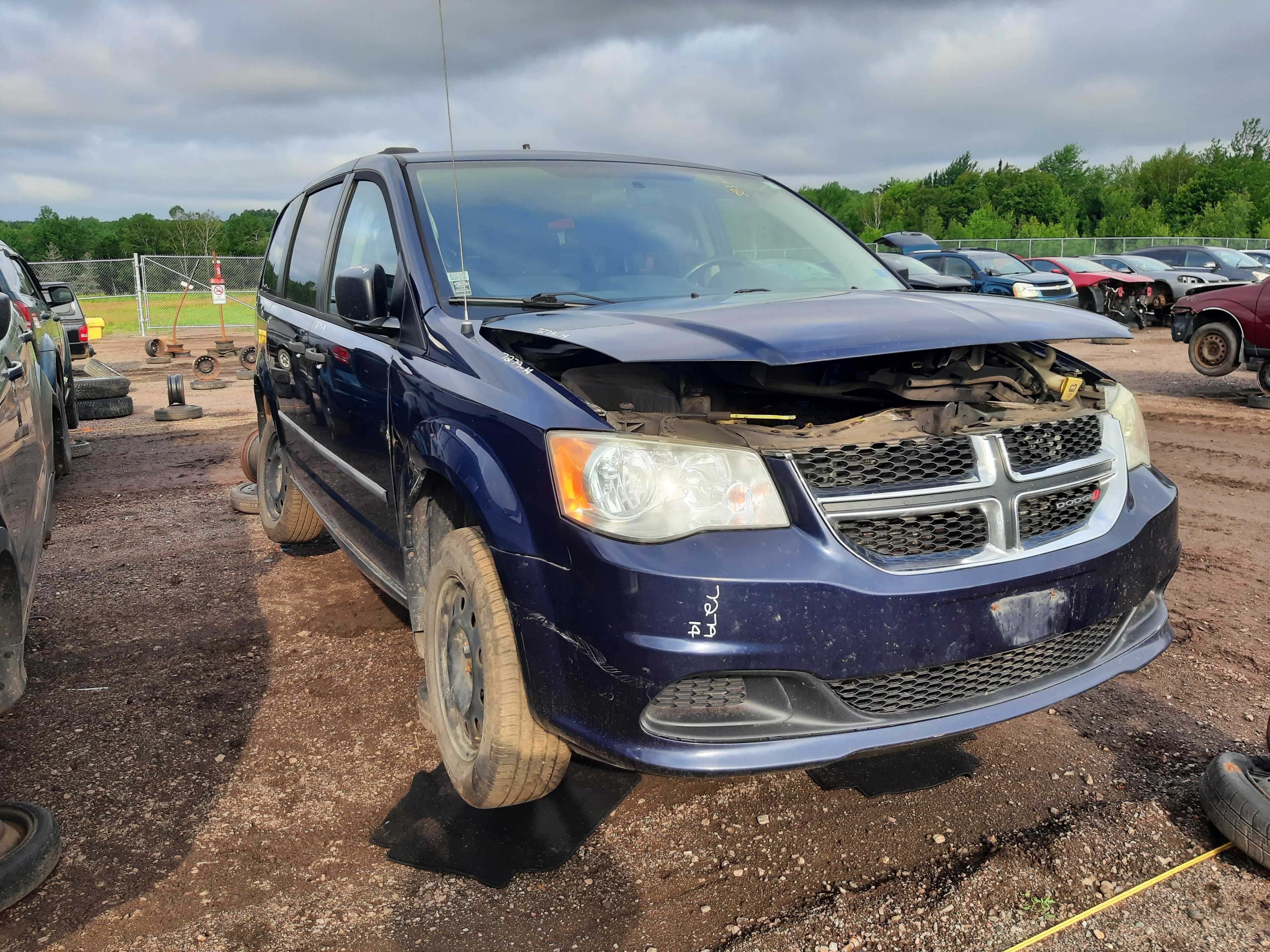 DODGE GRAND CARAVAN 2014