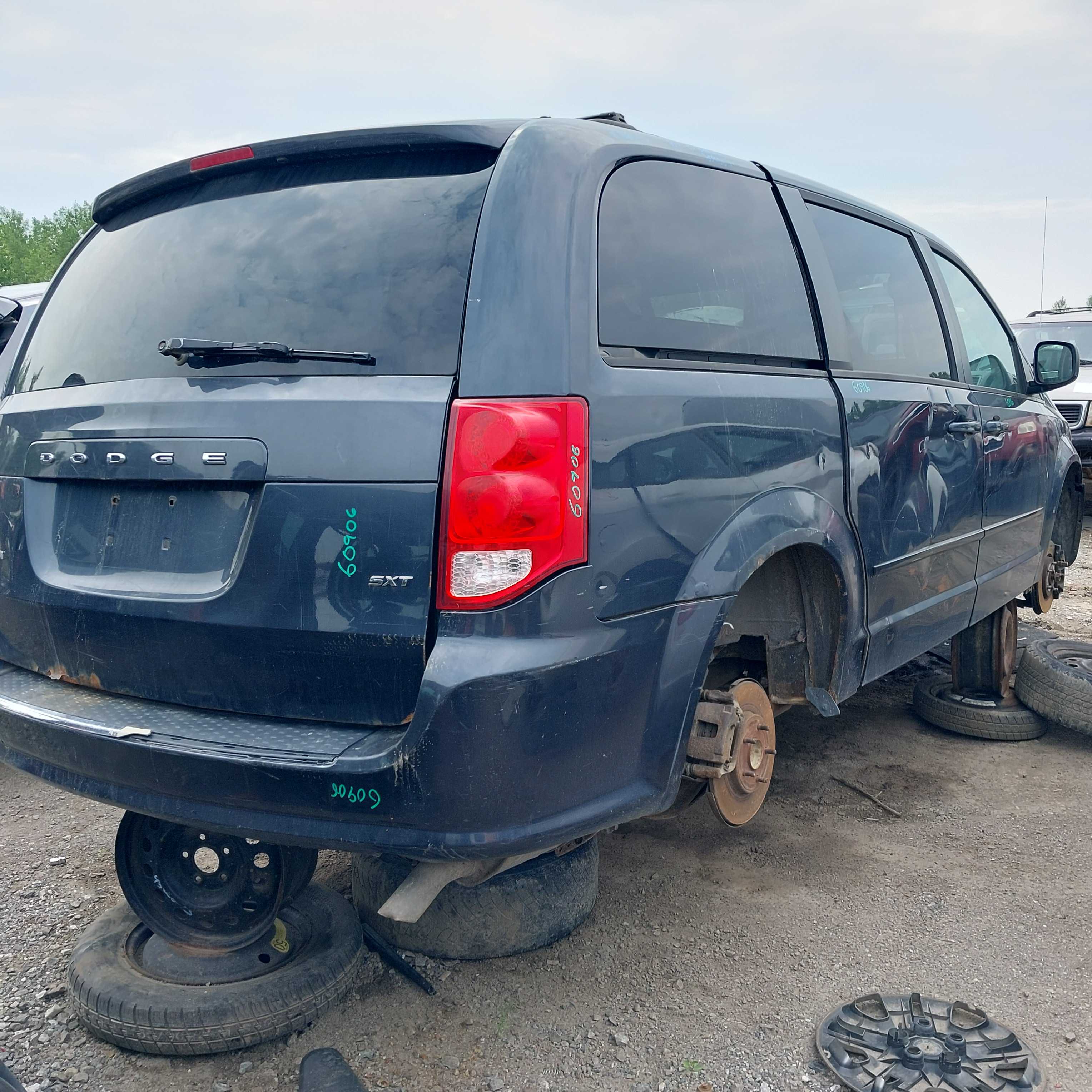 DODGE GRAND CARAVAN 2014