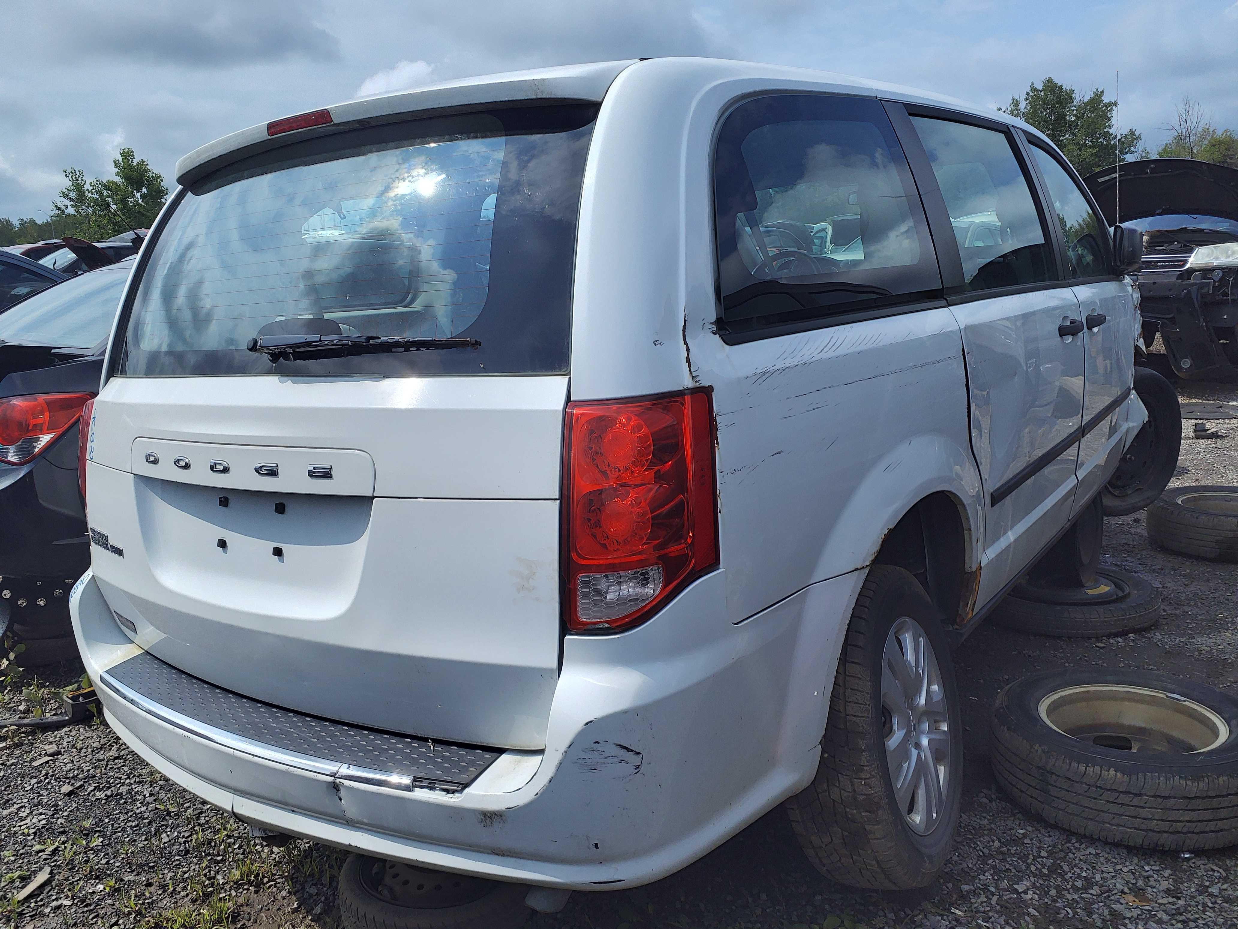 DODGE GRAND CARAVAN 2014