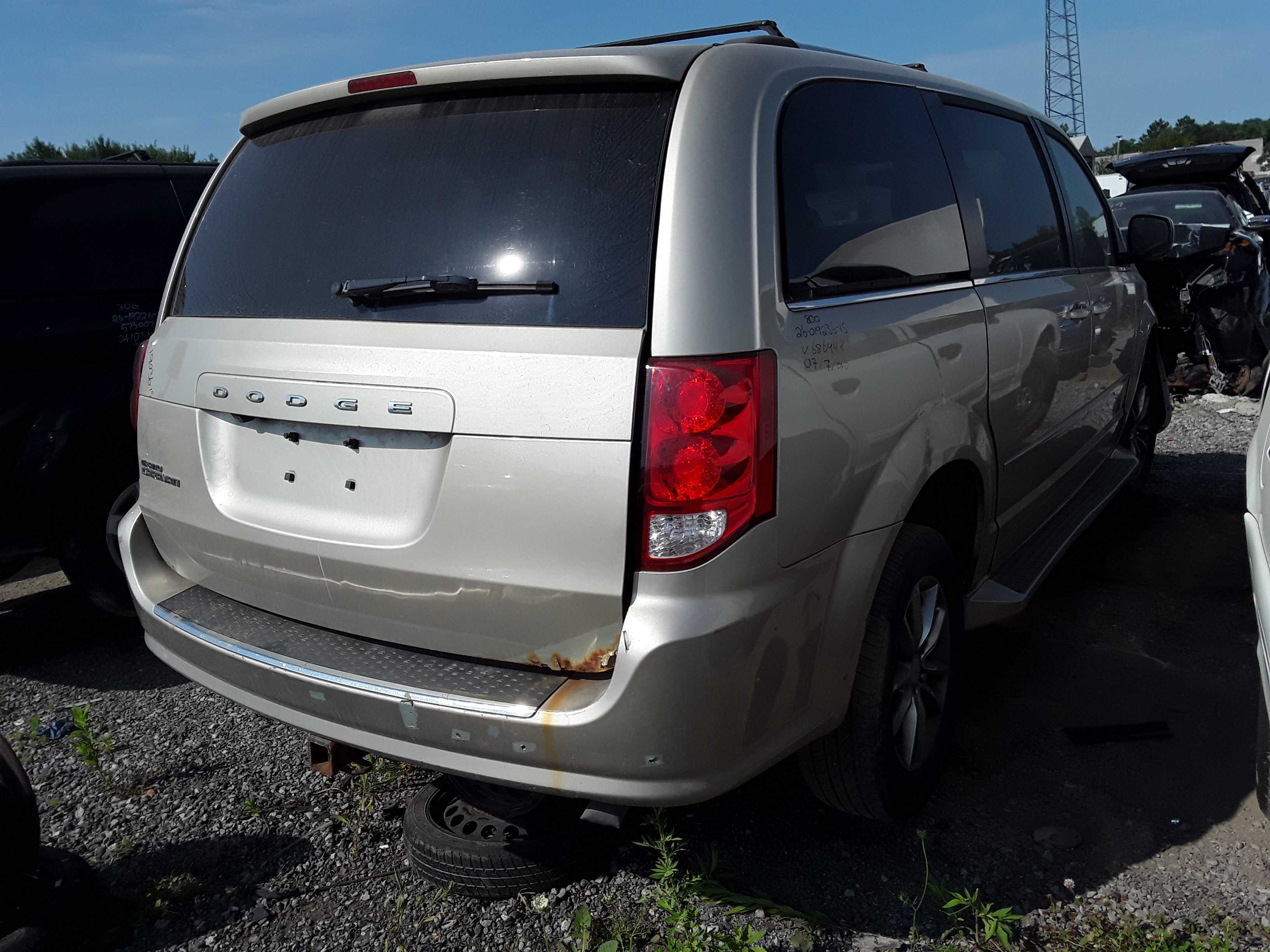 DODGE GRAND CARAVAN 2015