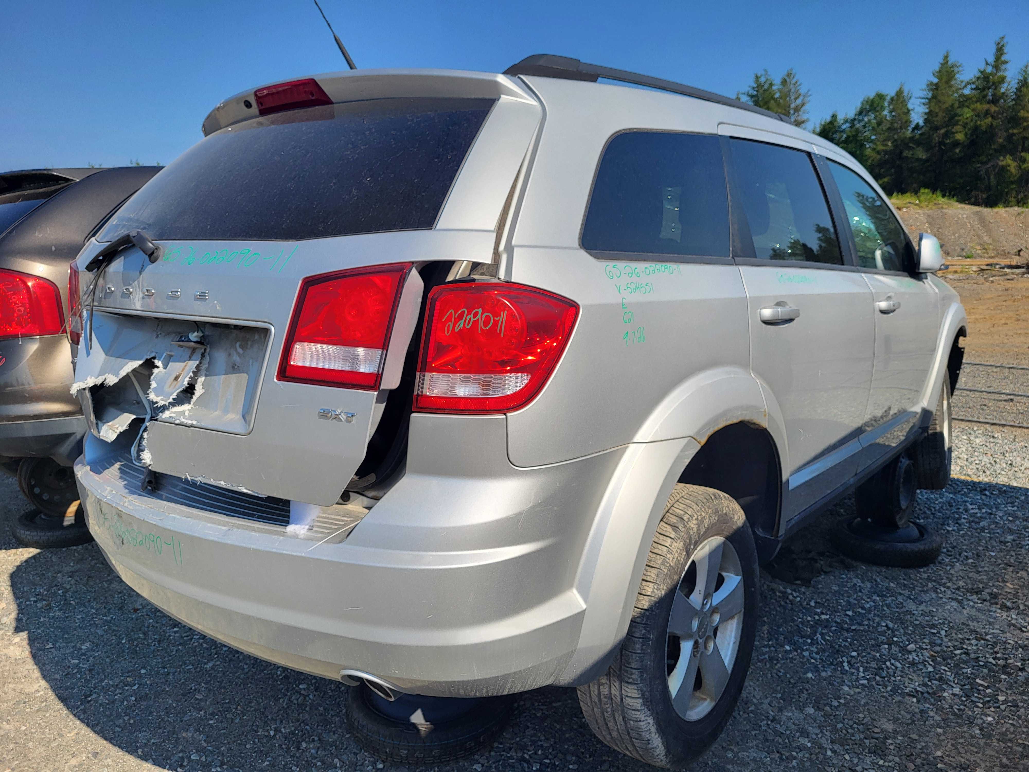 DODGE JOURNEY 2011