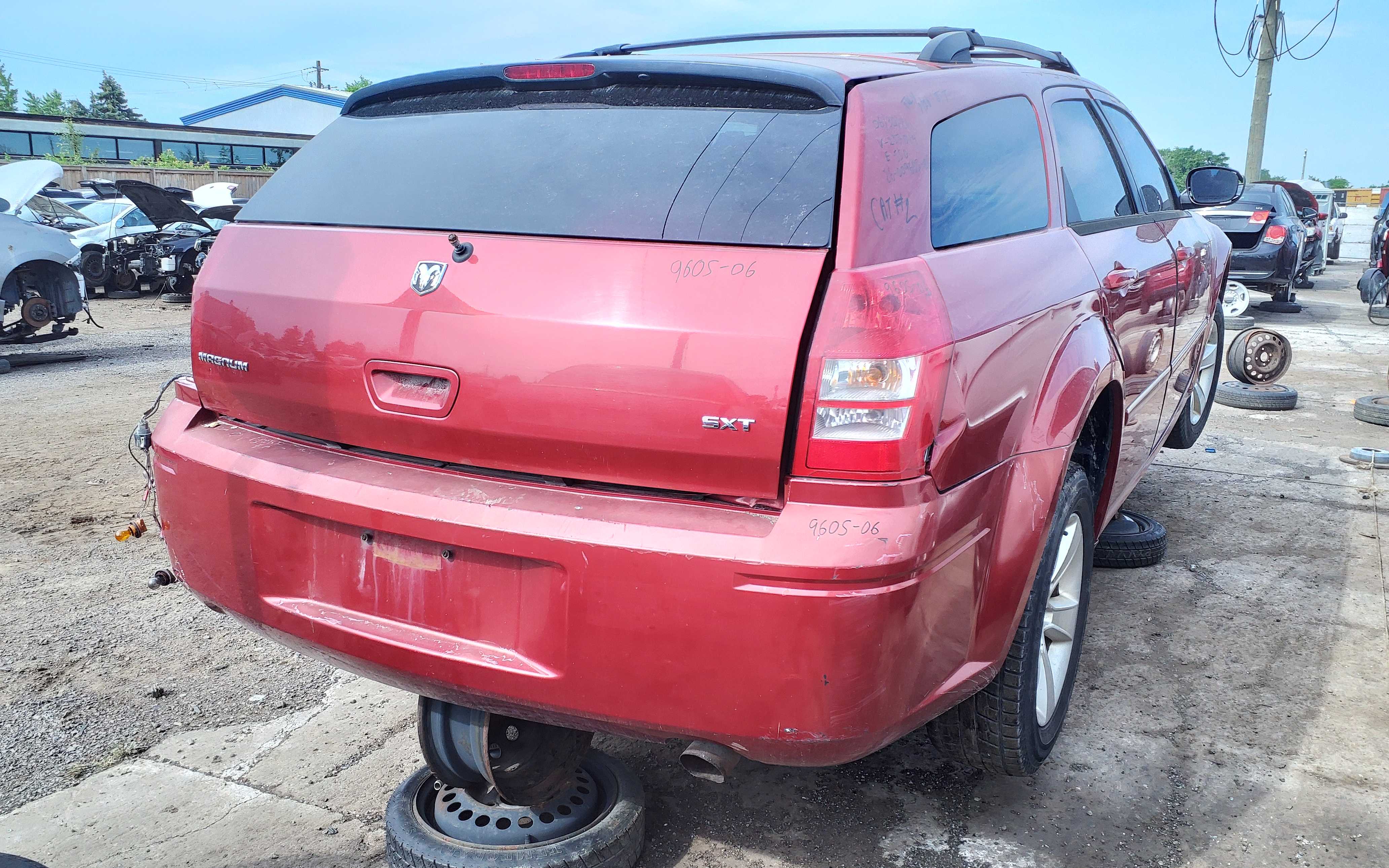 DODGE MAGNUM 2006