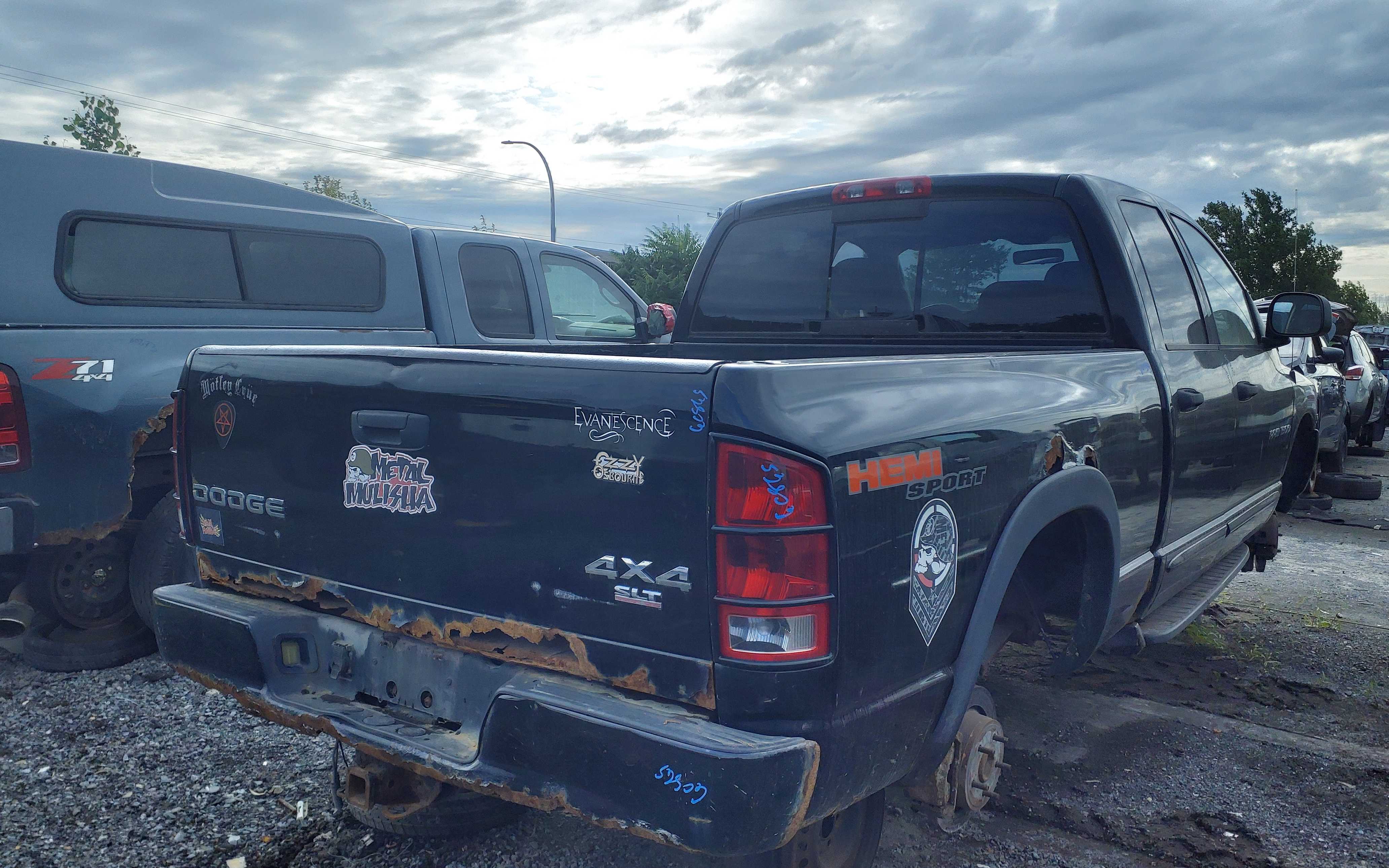 DODGE RAM 1500 2004