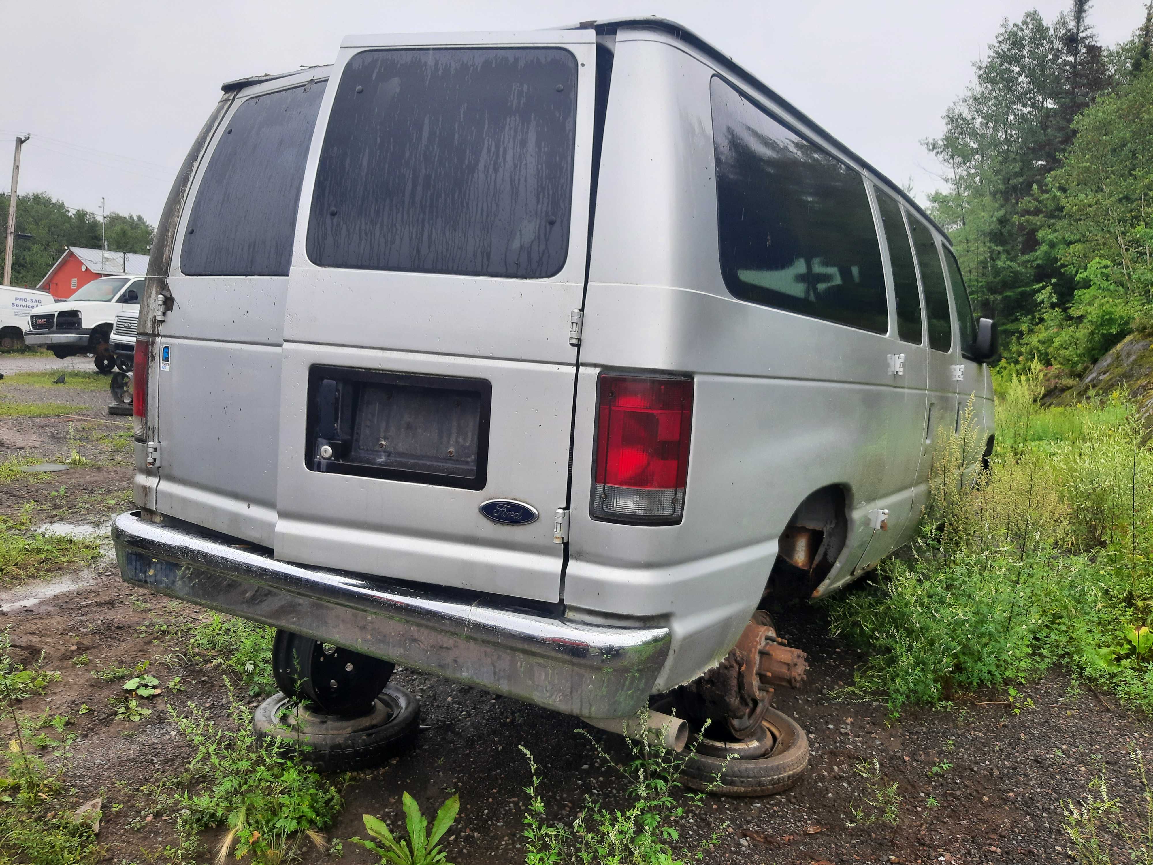 FORD ECONOLINE 2007