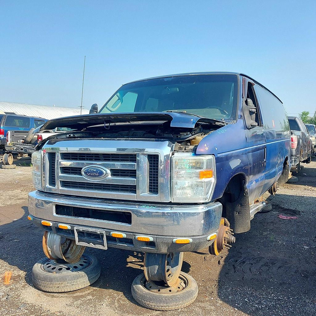 FORD ECONOLINE 2011