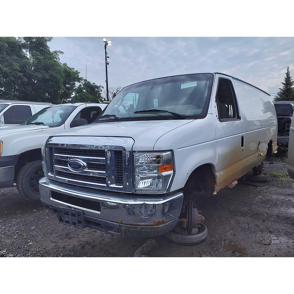 FORD ECONOLINE 2011