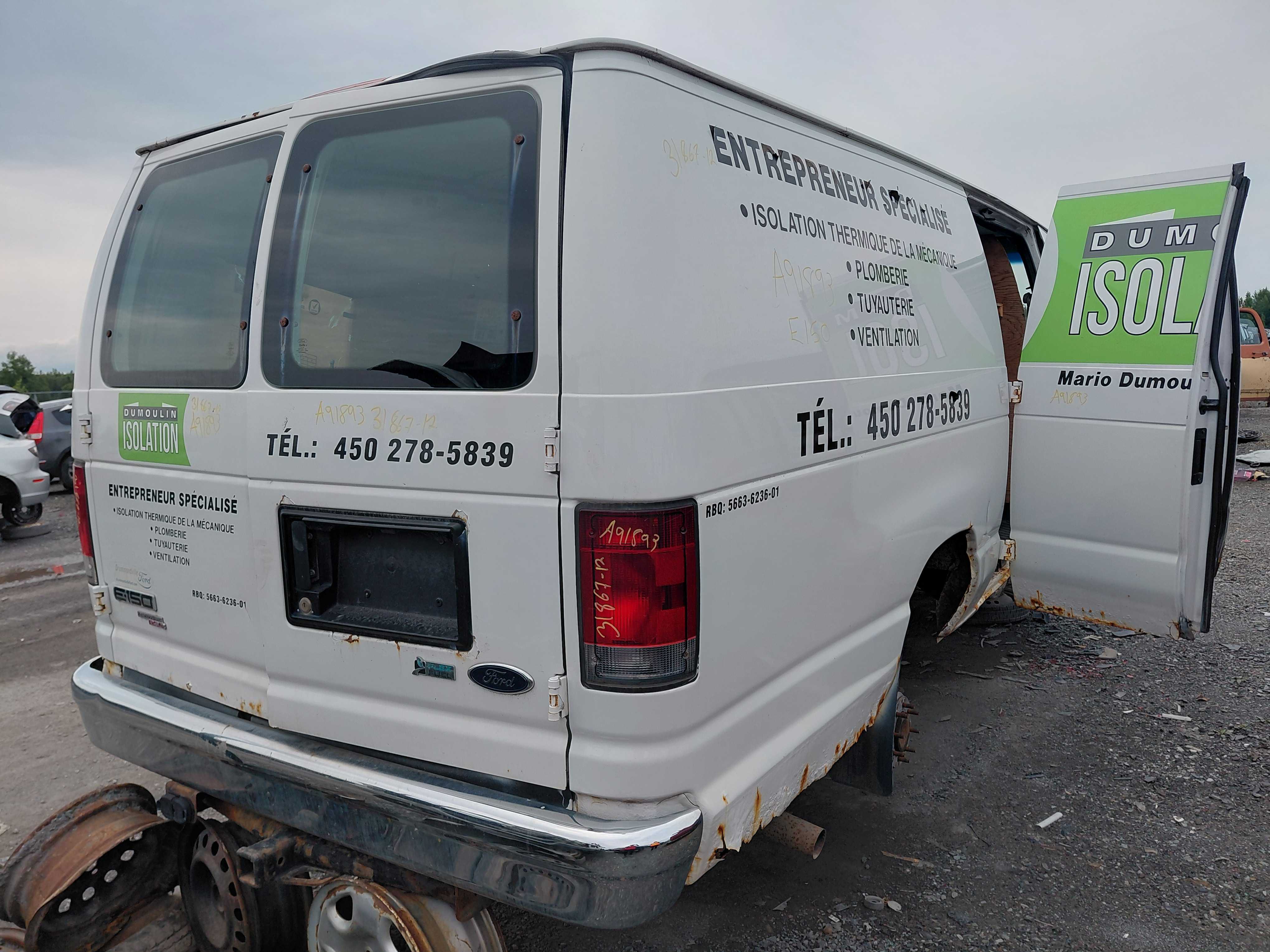 FORD ECONOLINE 2012