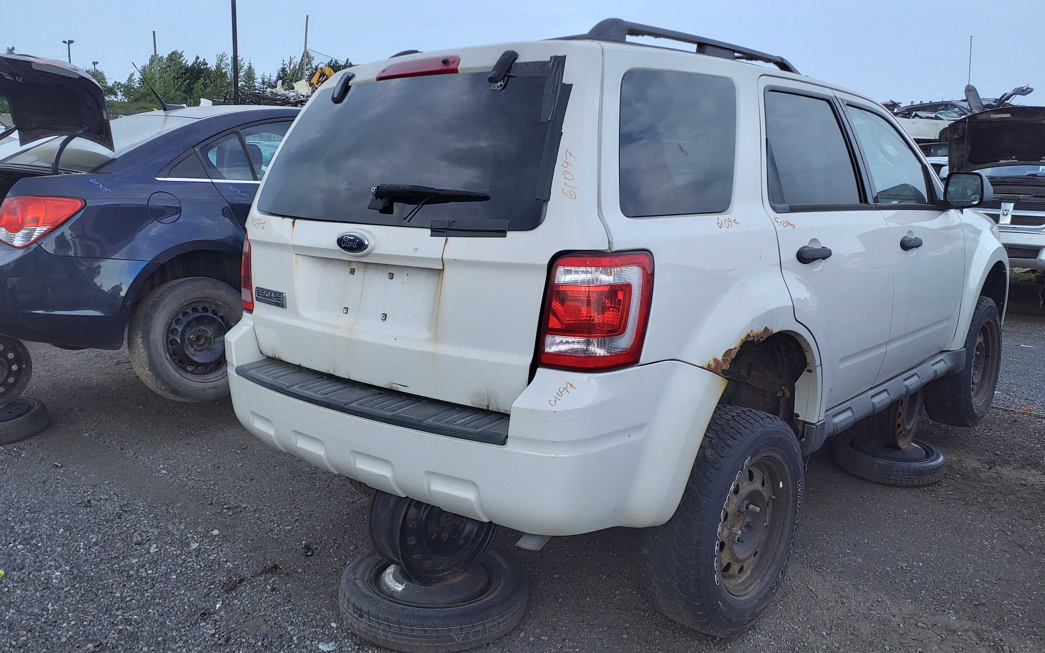 FORD ESCAPE 2009
