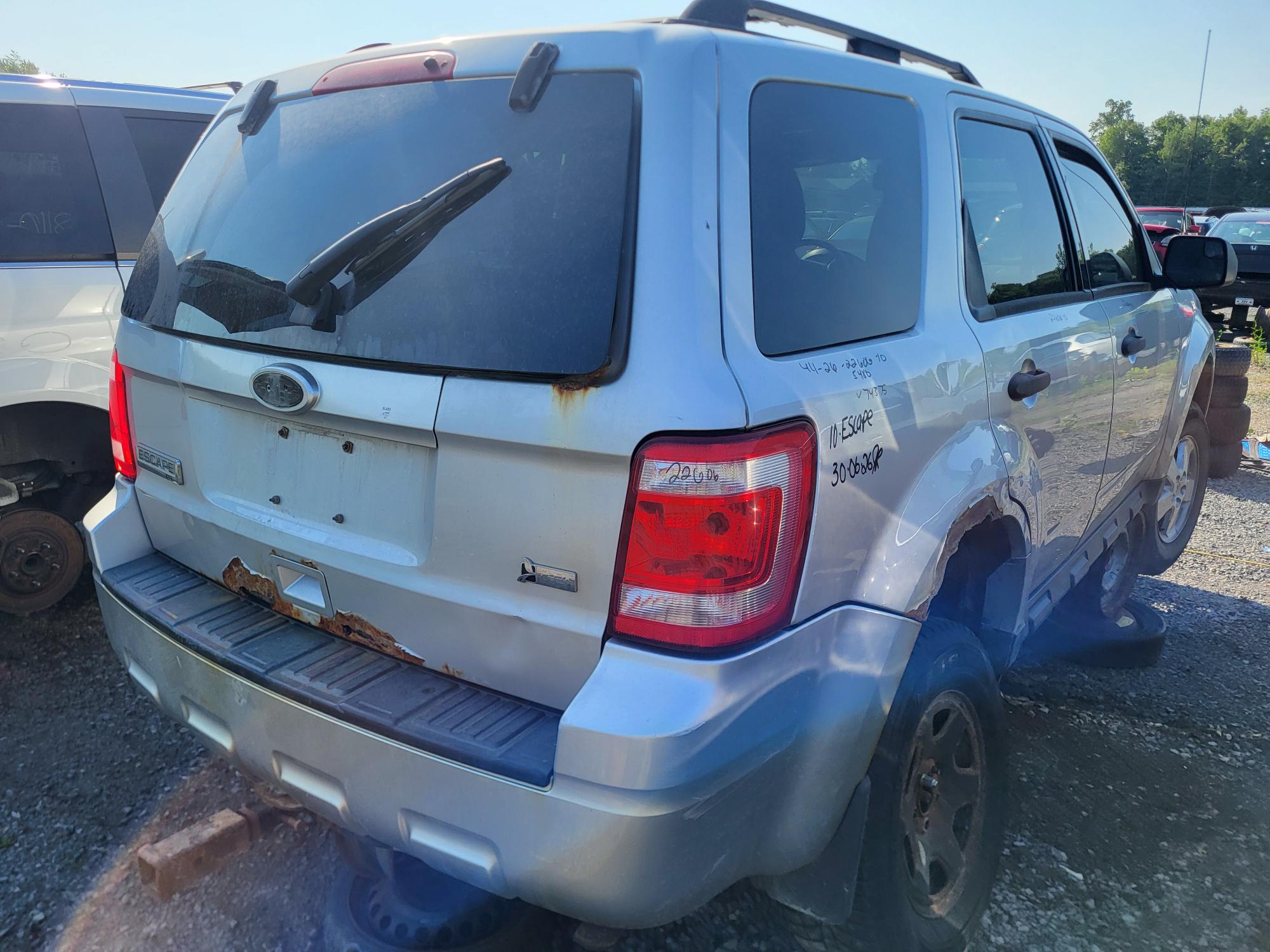 FORD ESCAPE 2010