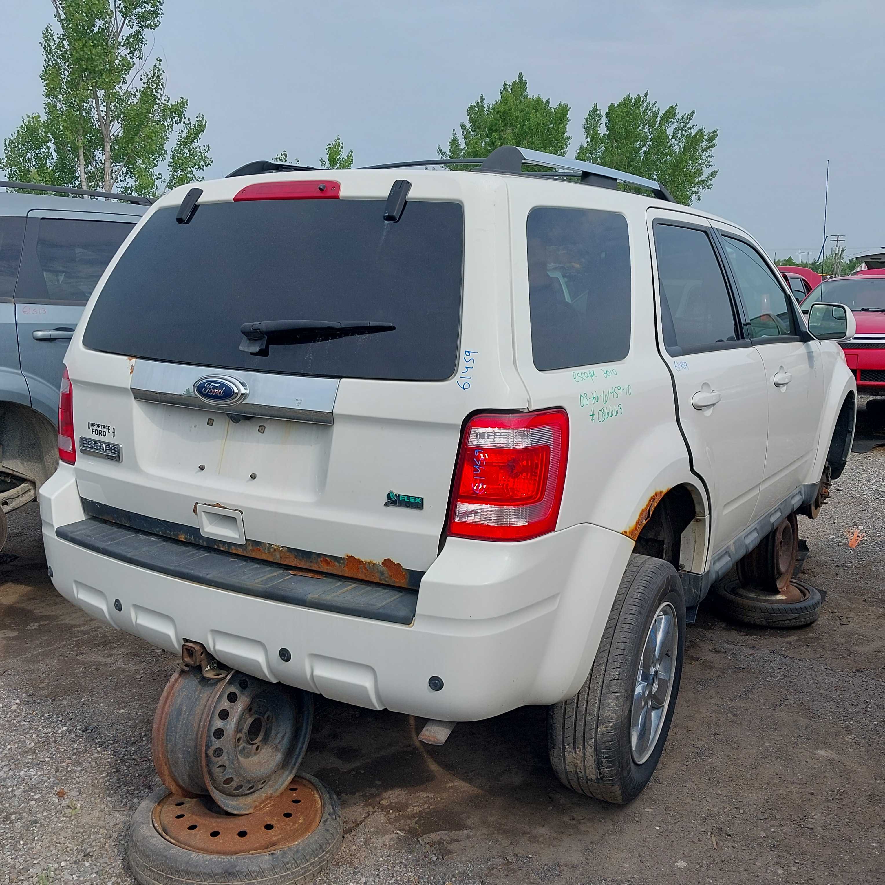 FORD ESCAPE 2010