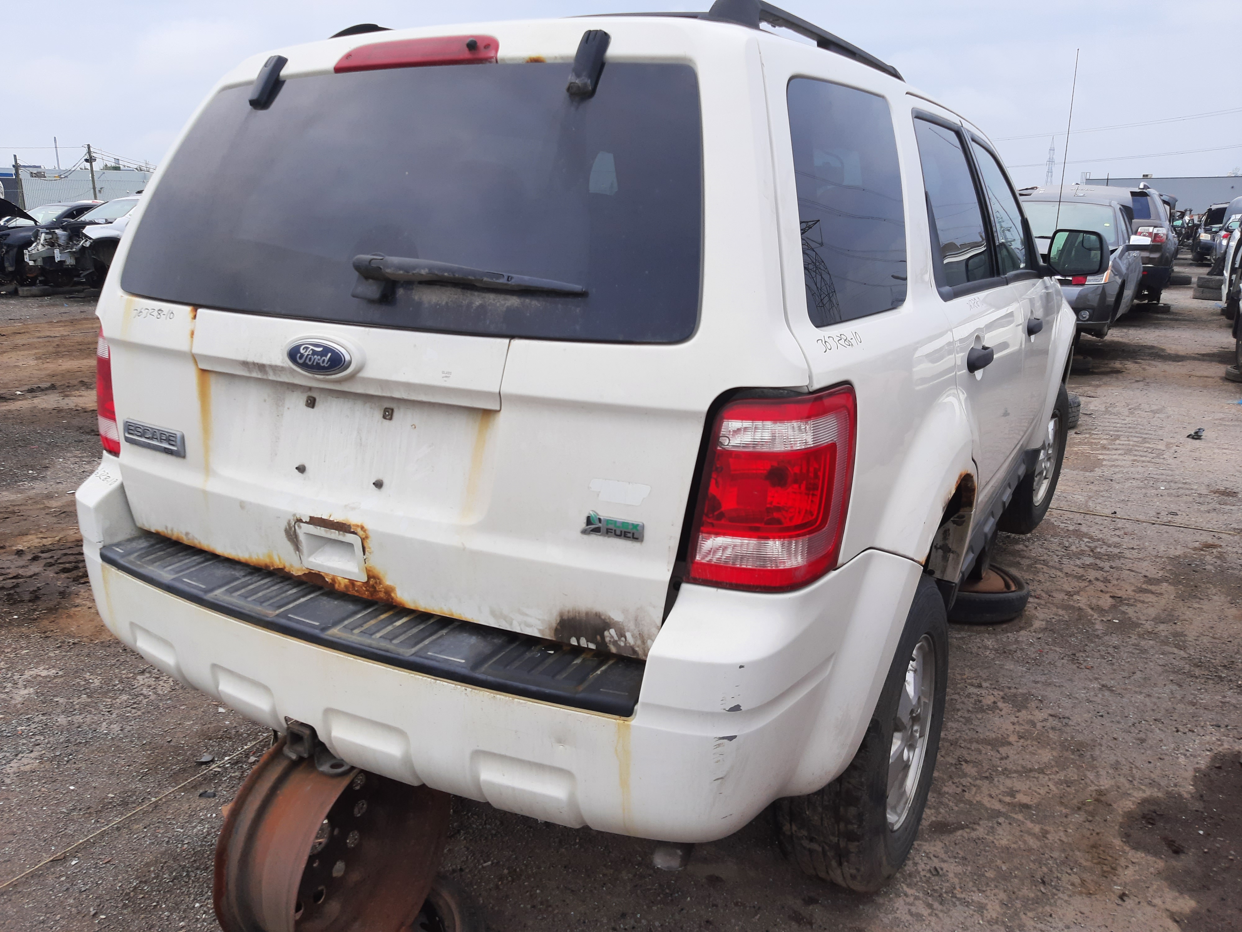 FORD ESCAPE 2010