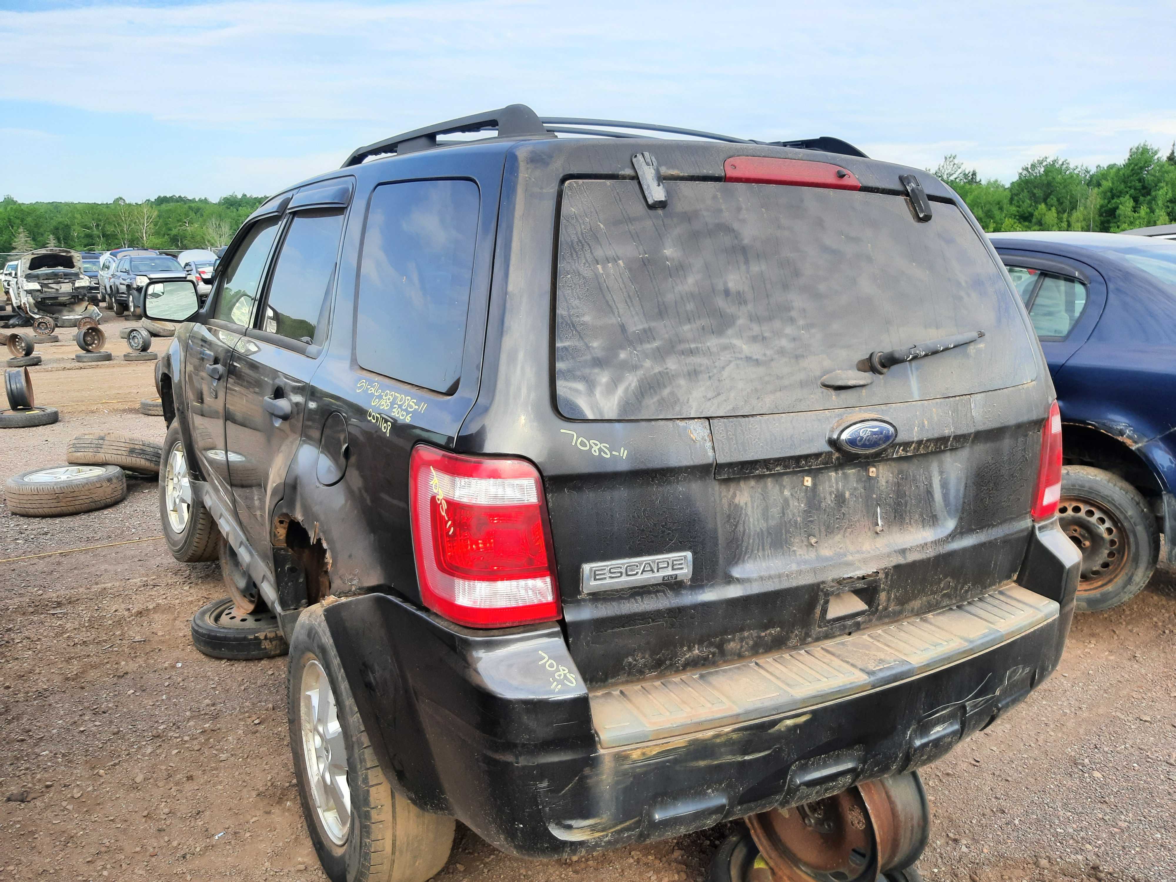 FORD ESCAPE 2011
