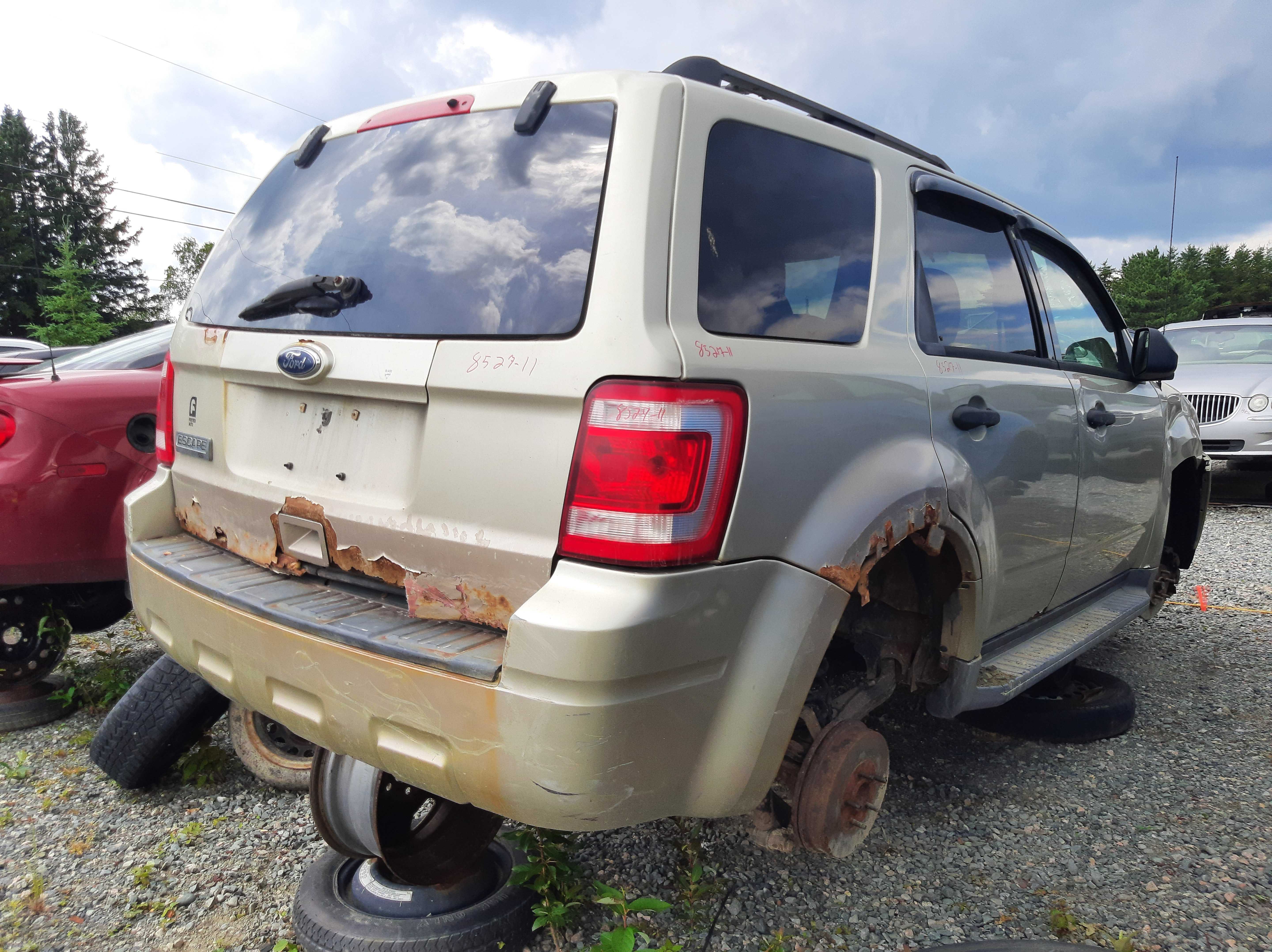 FORD ESCAPE 2011