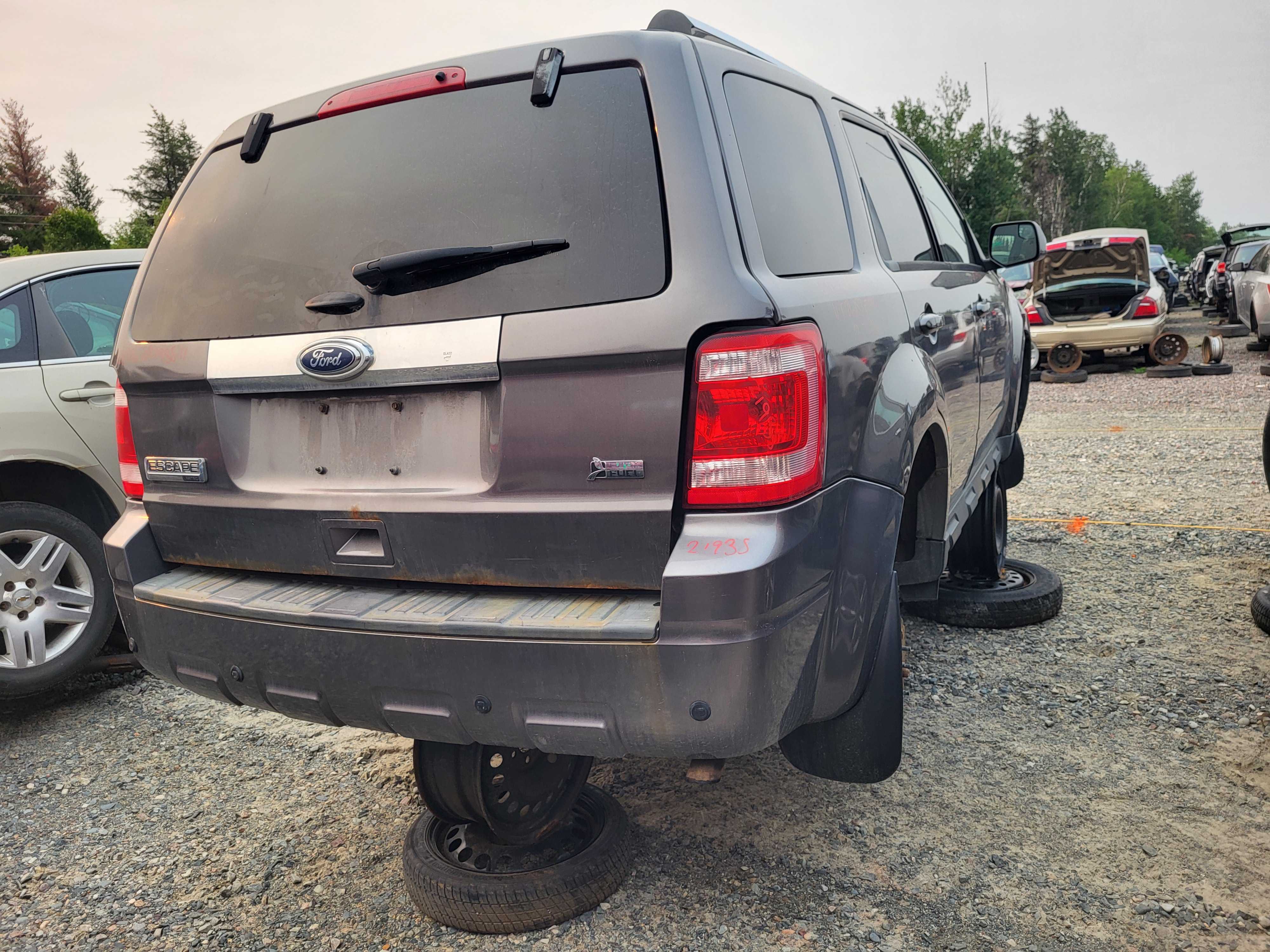 FORD ESCAPE 2011
