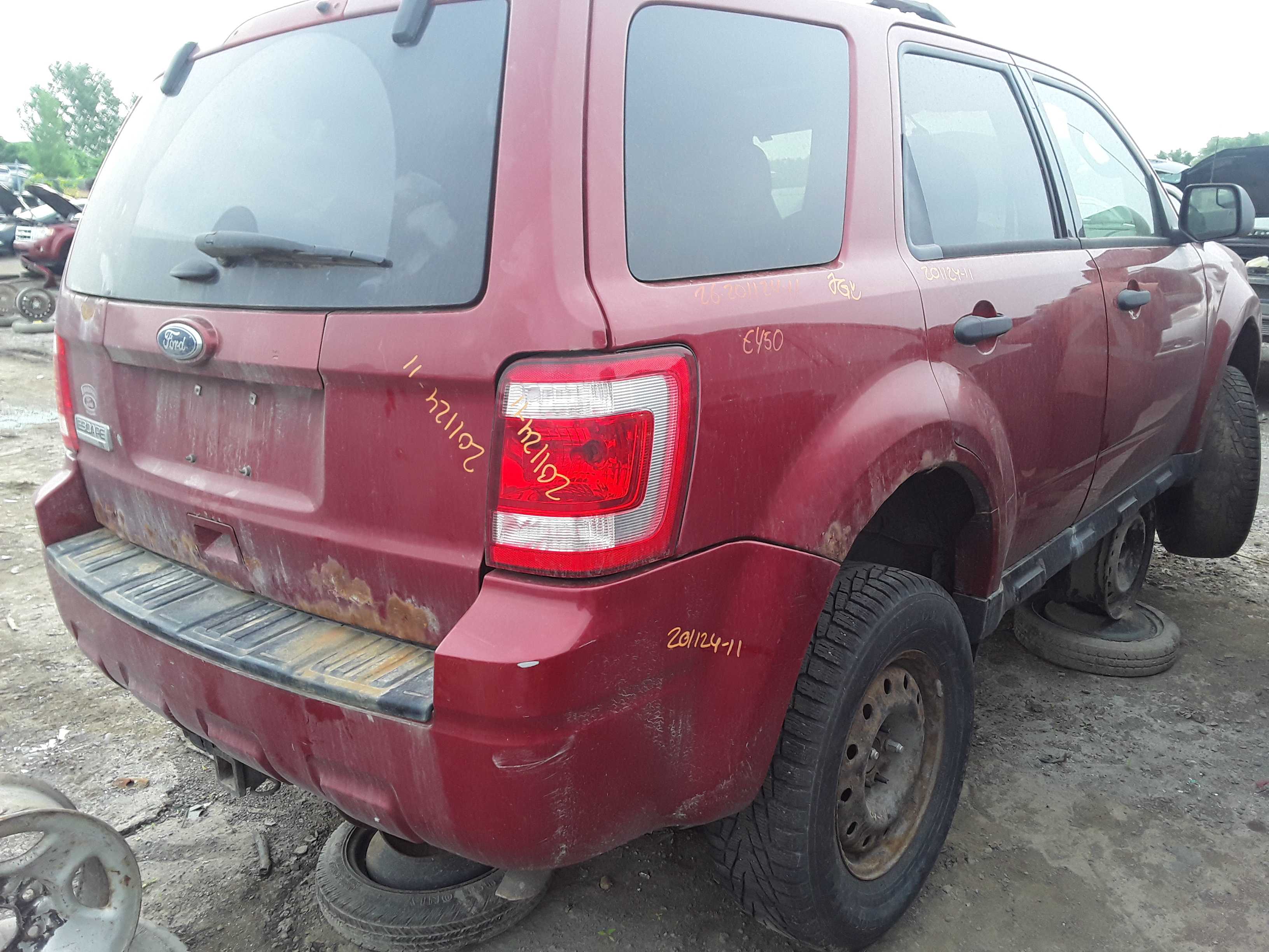 FORD ESCAPE 2011