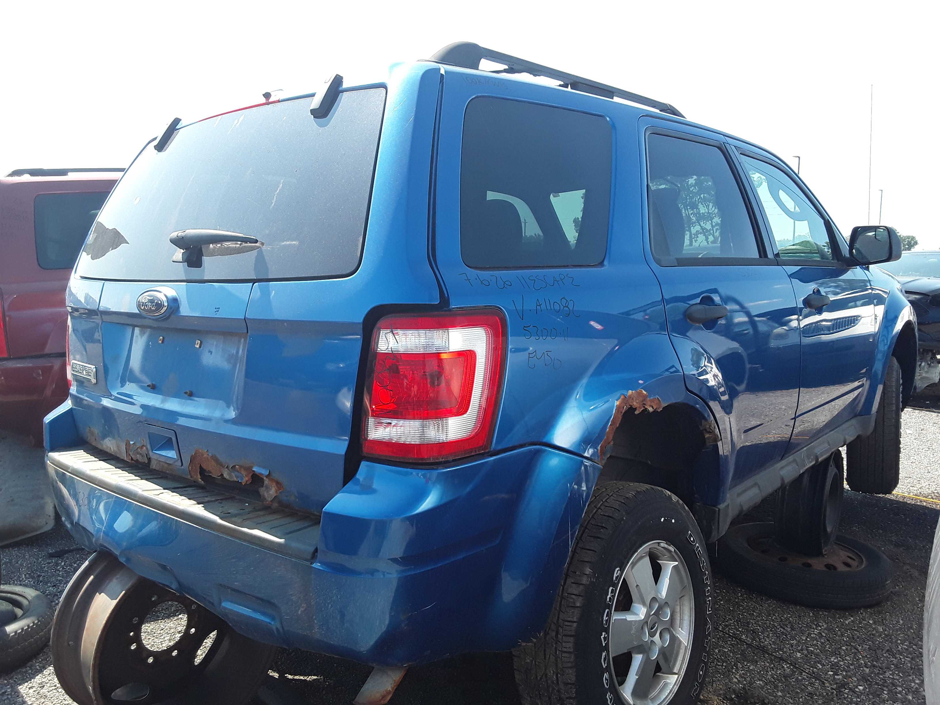 FORD ESCAPE 2011