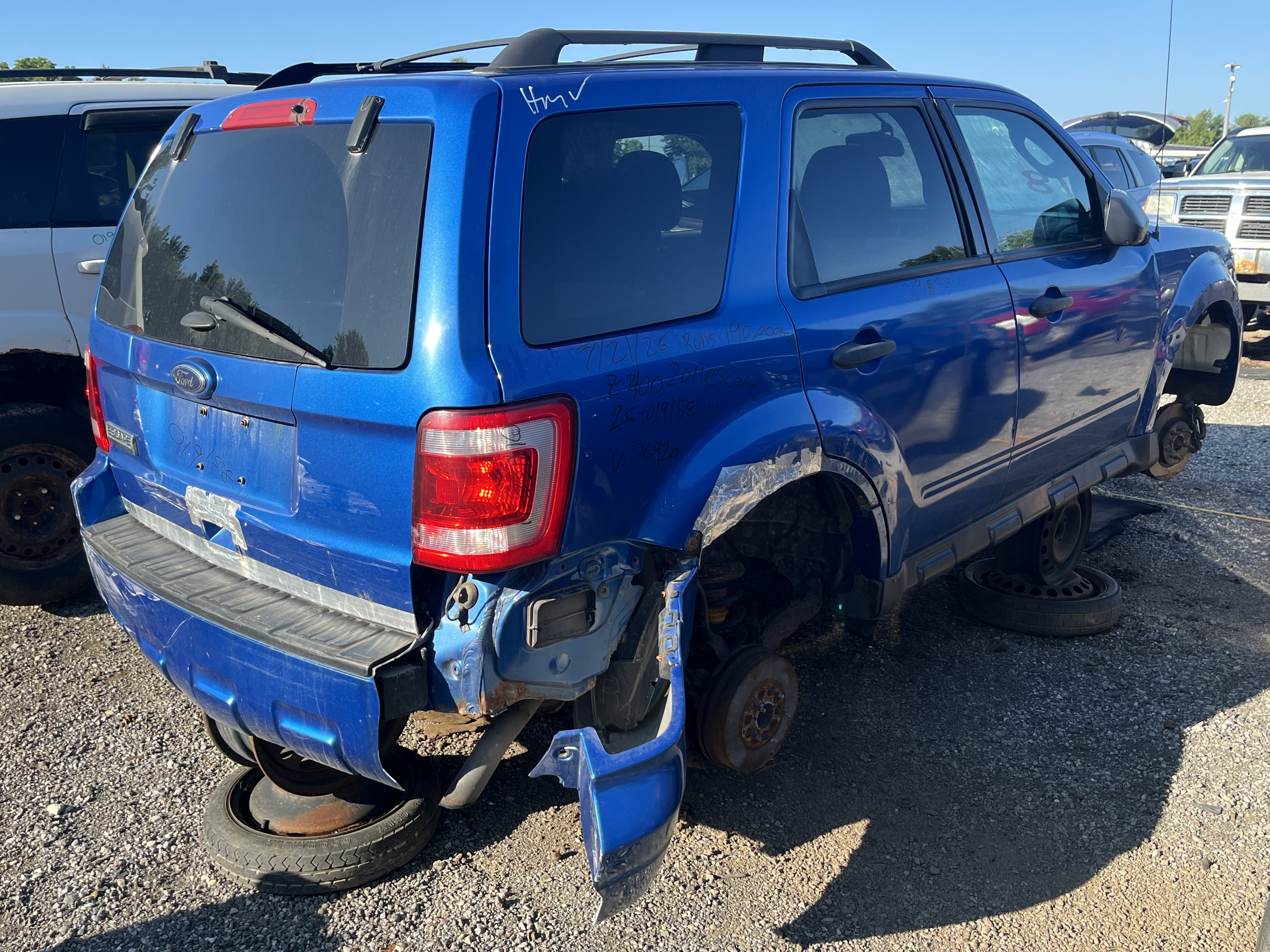 FORD ESCAPE 2011