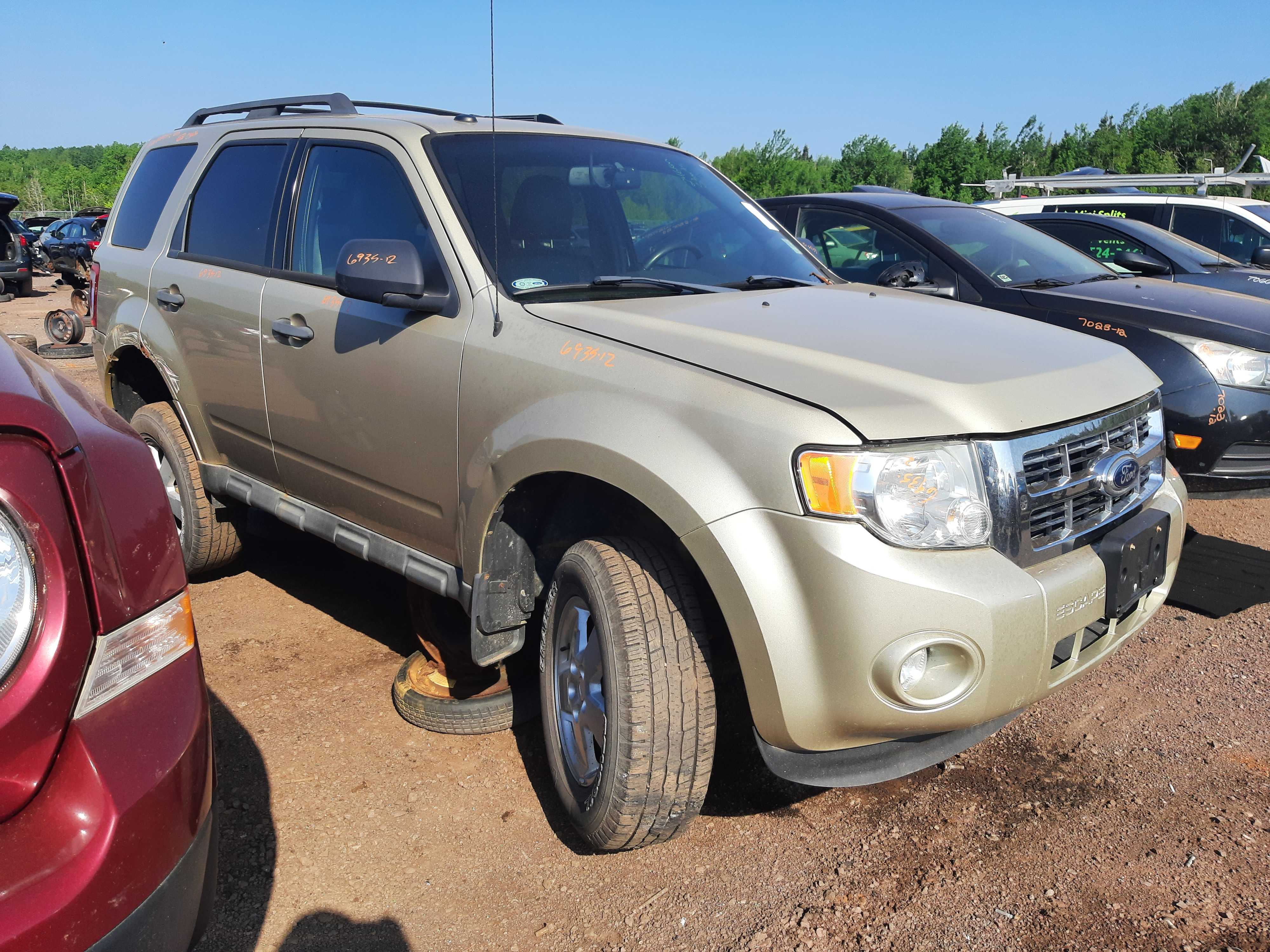 FORD ESCAPE 2012