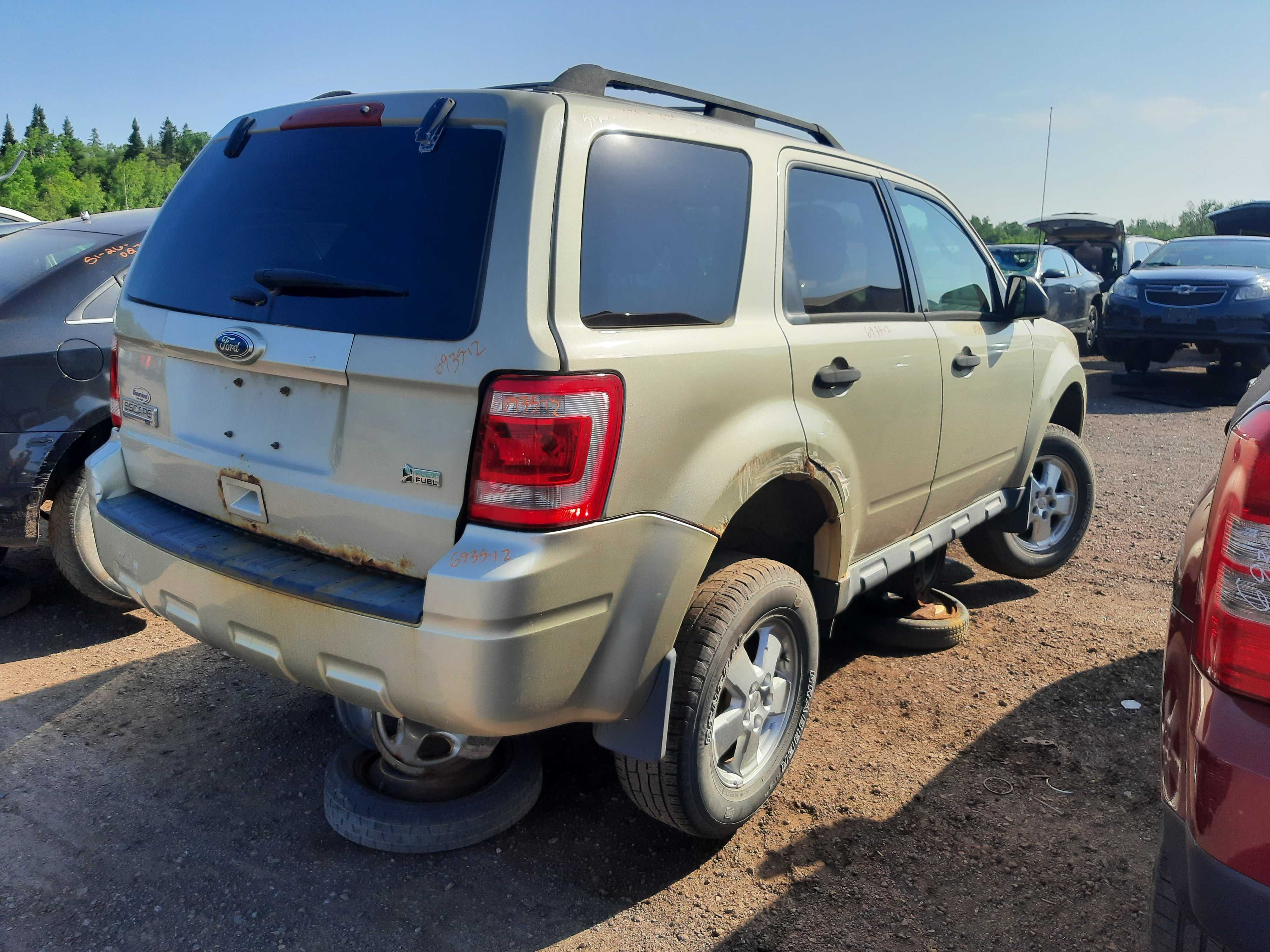 FORD ESCAPE 2012