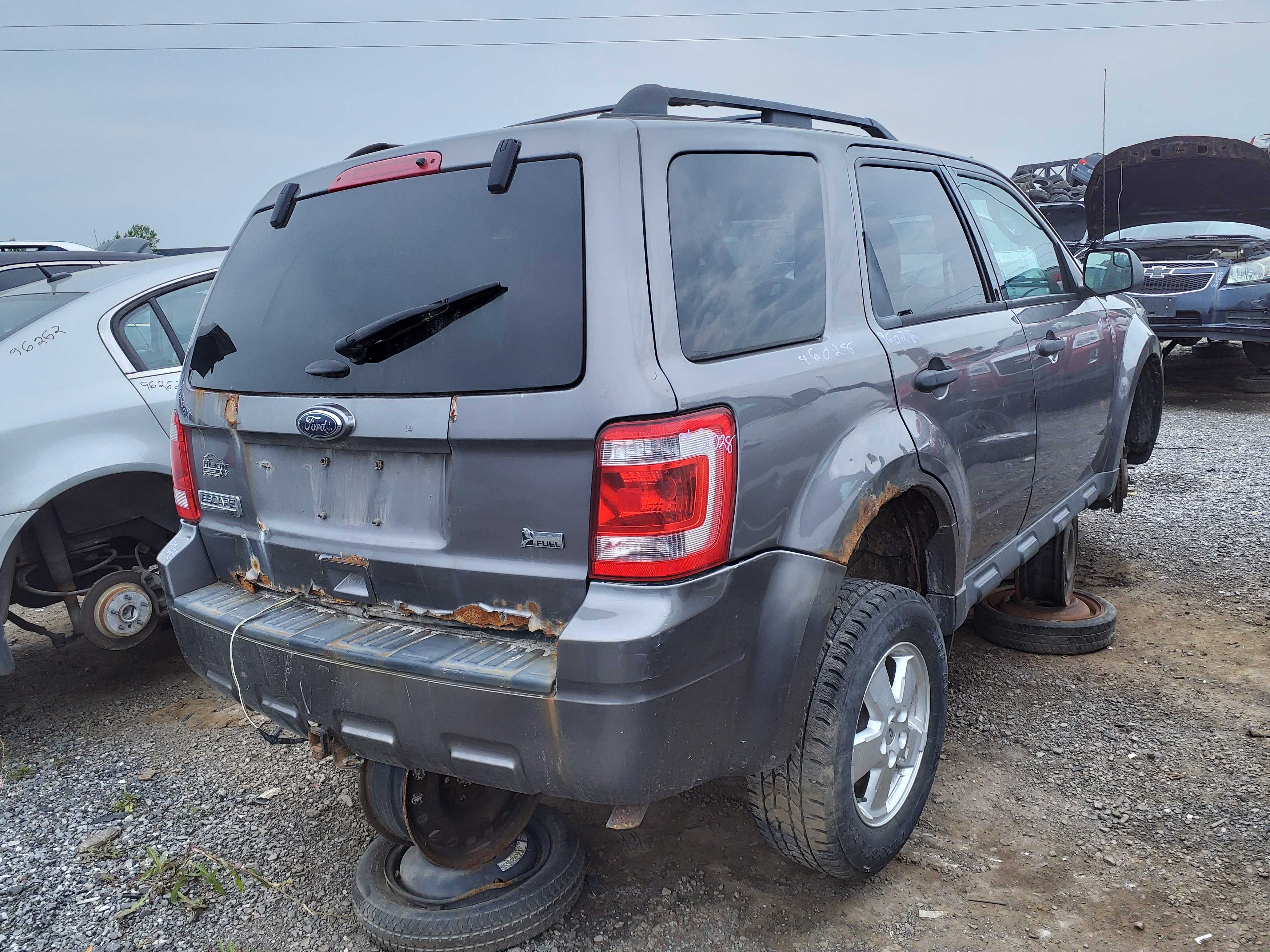 FORD ESCAPE 2012