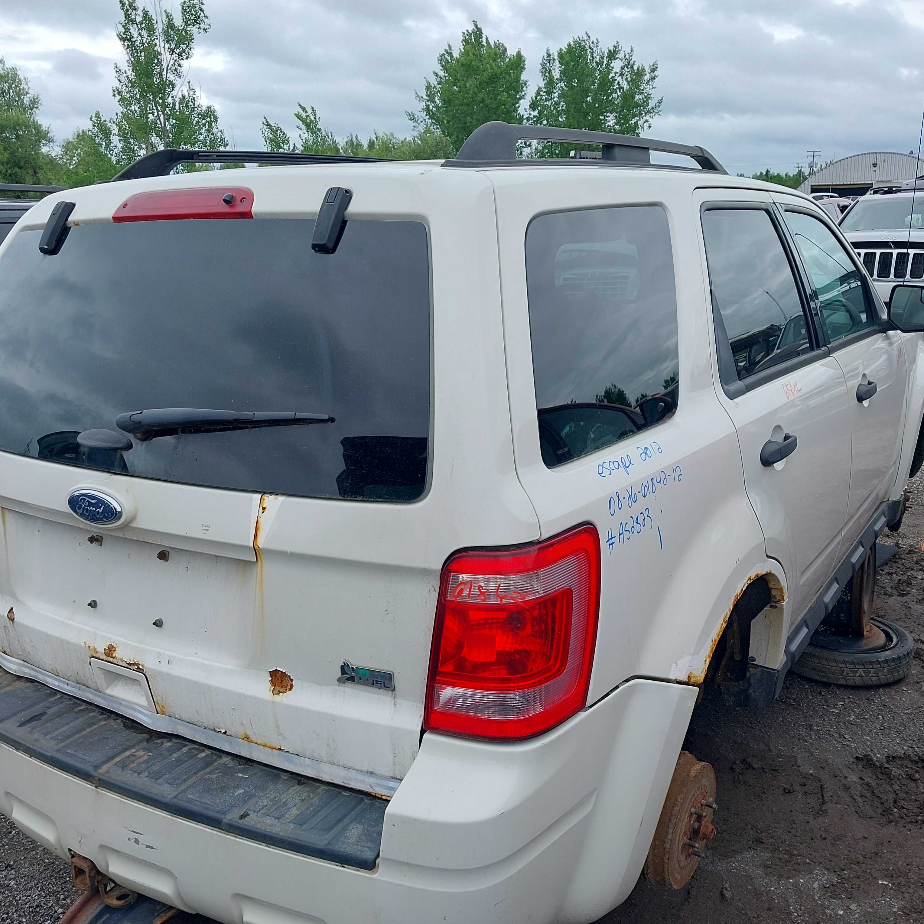 FORD ESCAPE 2012