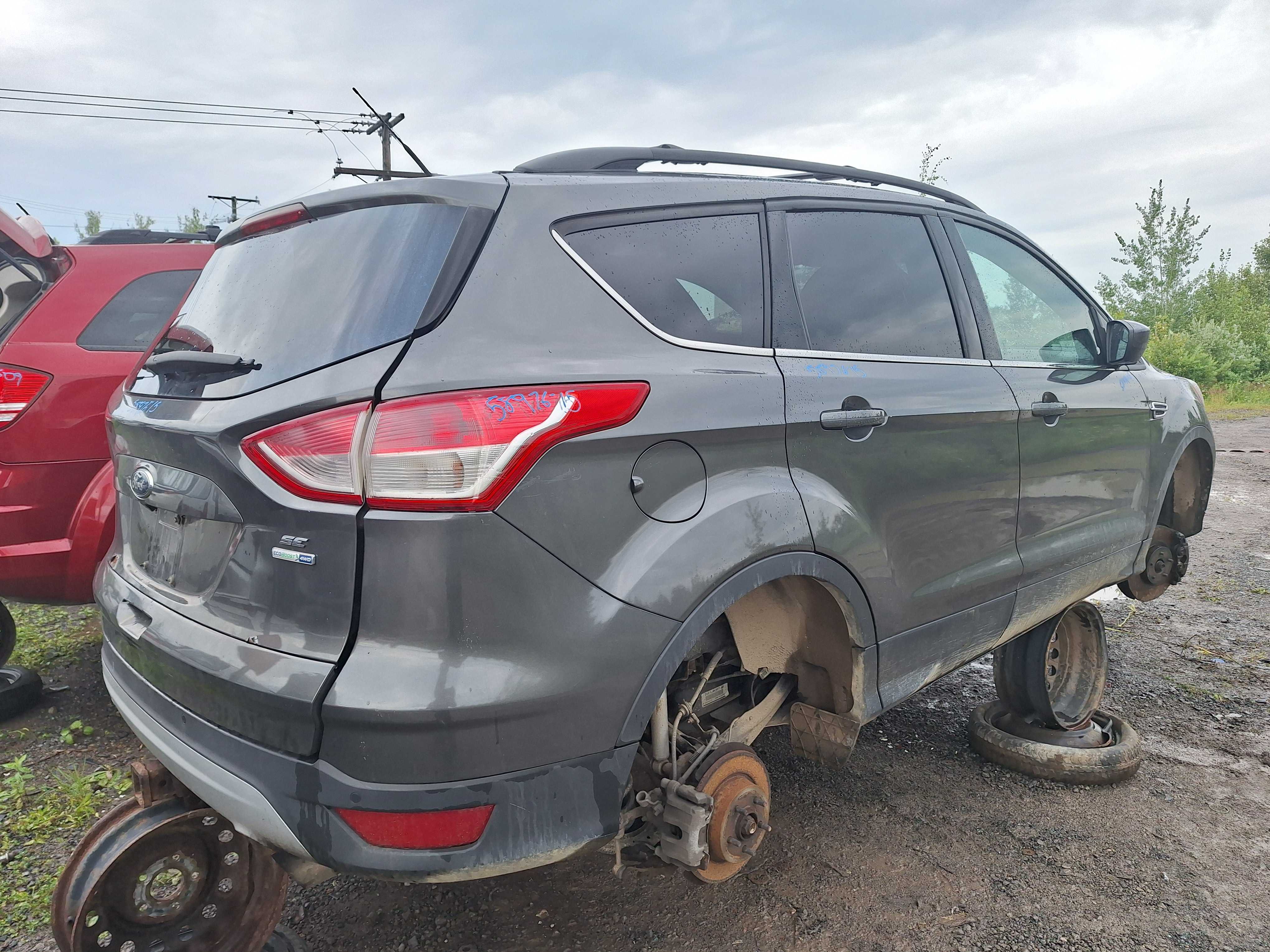 FORD ESCAPE 2015