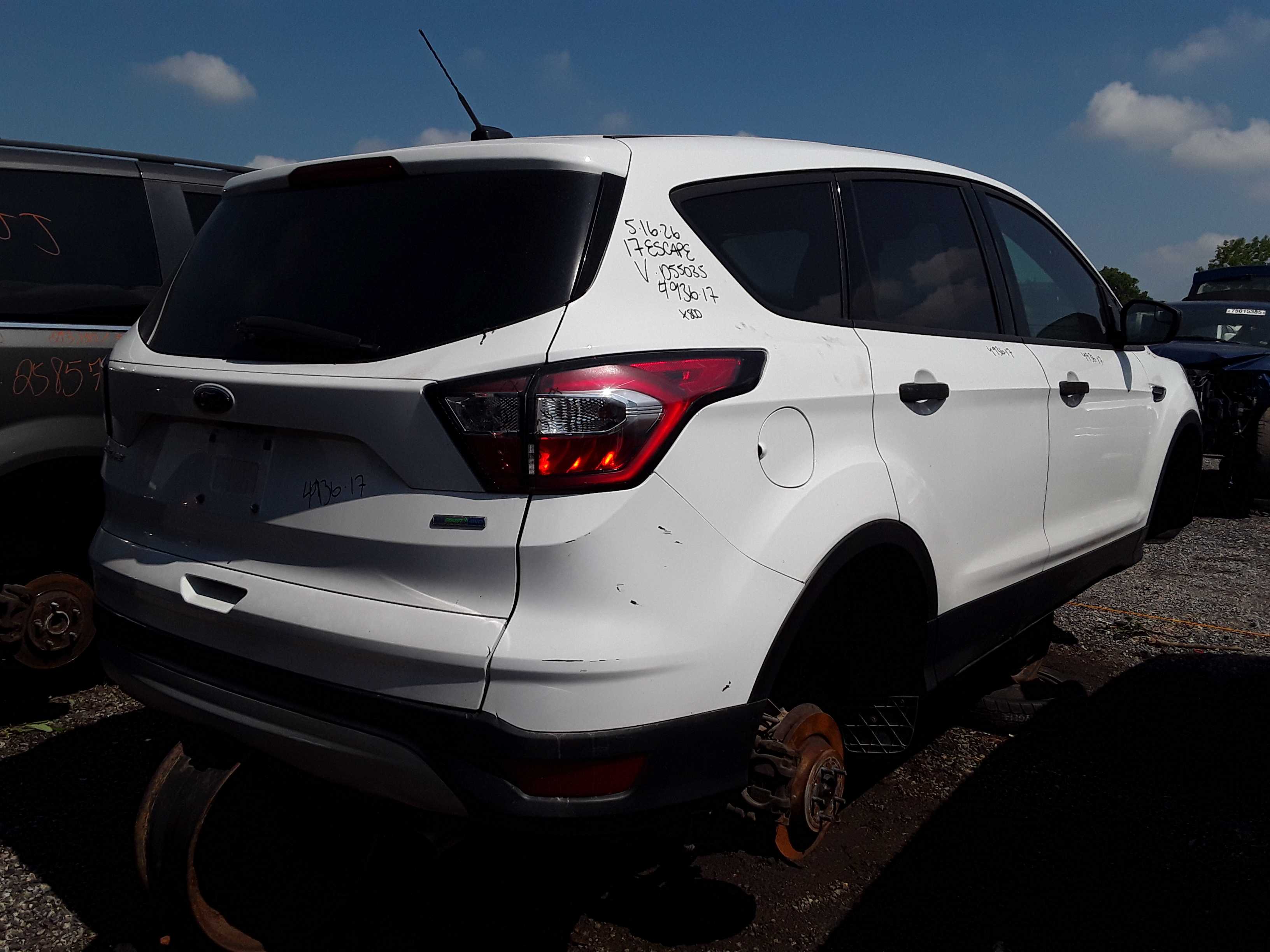 FORD ESCAPE 2017