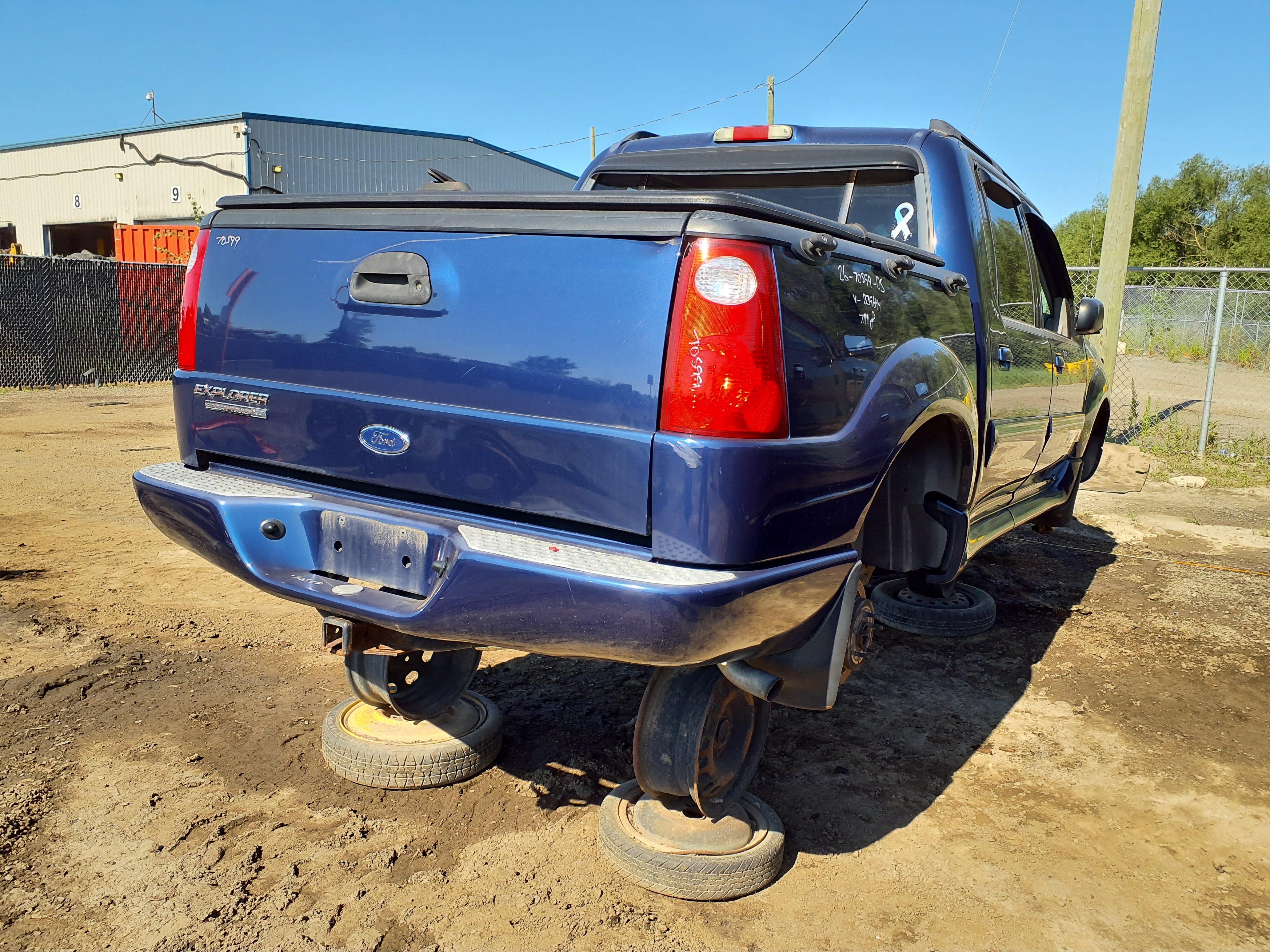 FORD EXPLORER 2005