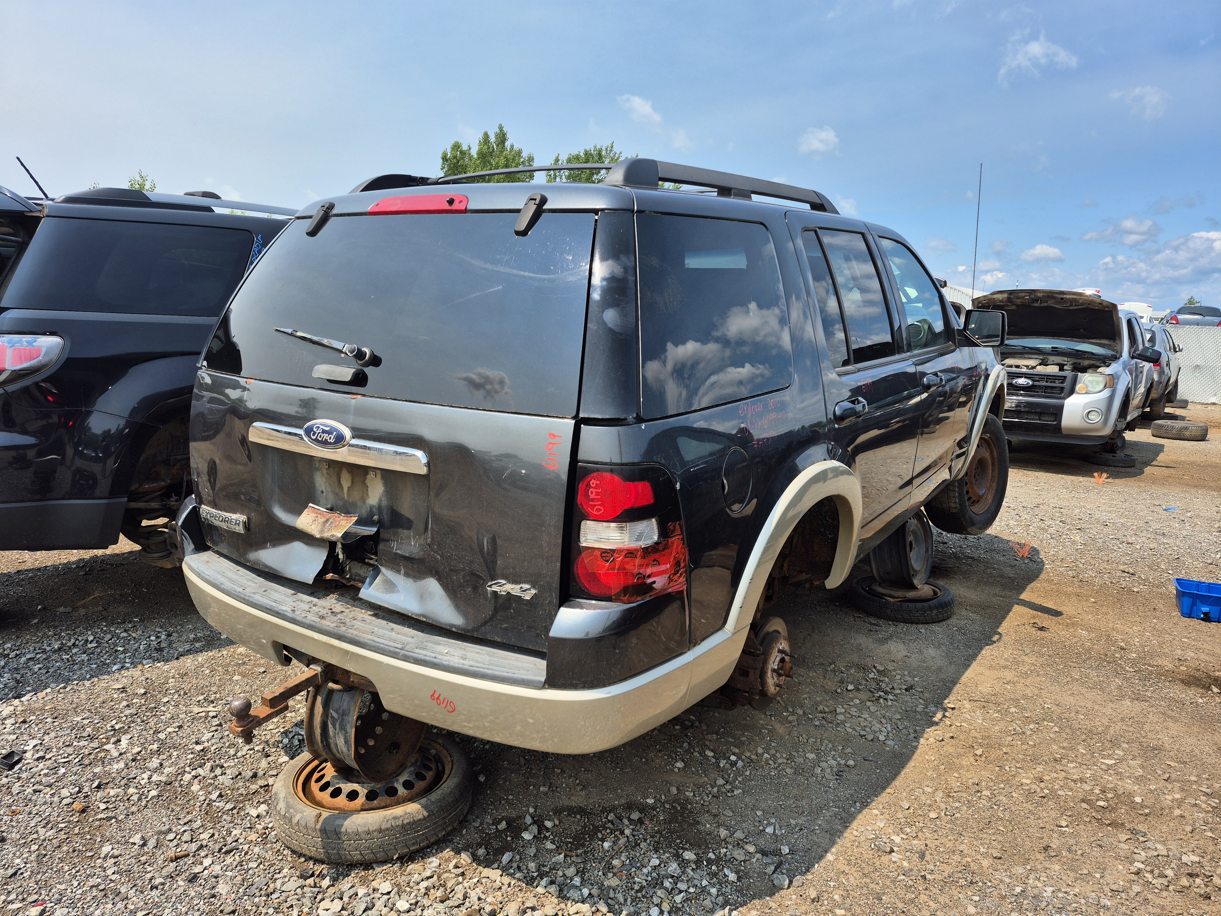 FORD EXPLORER 2010