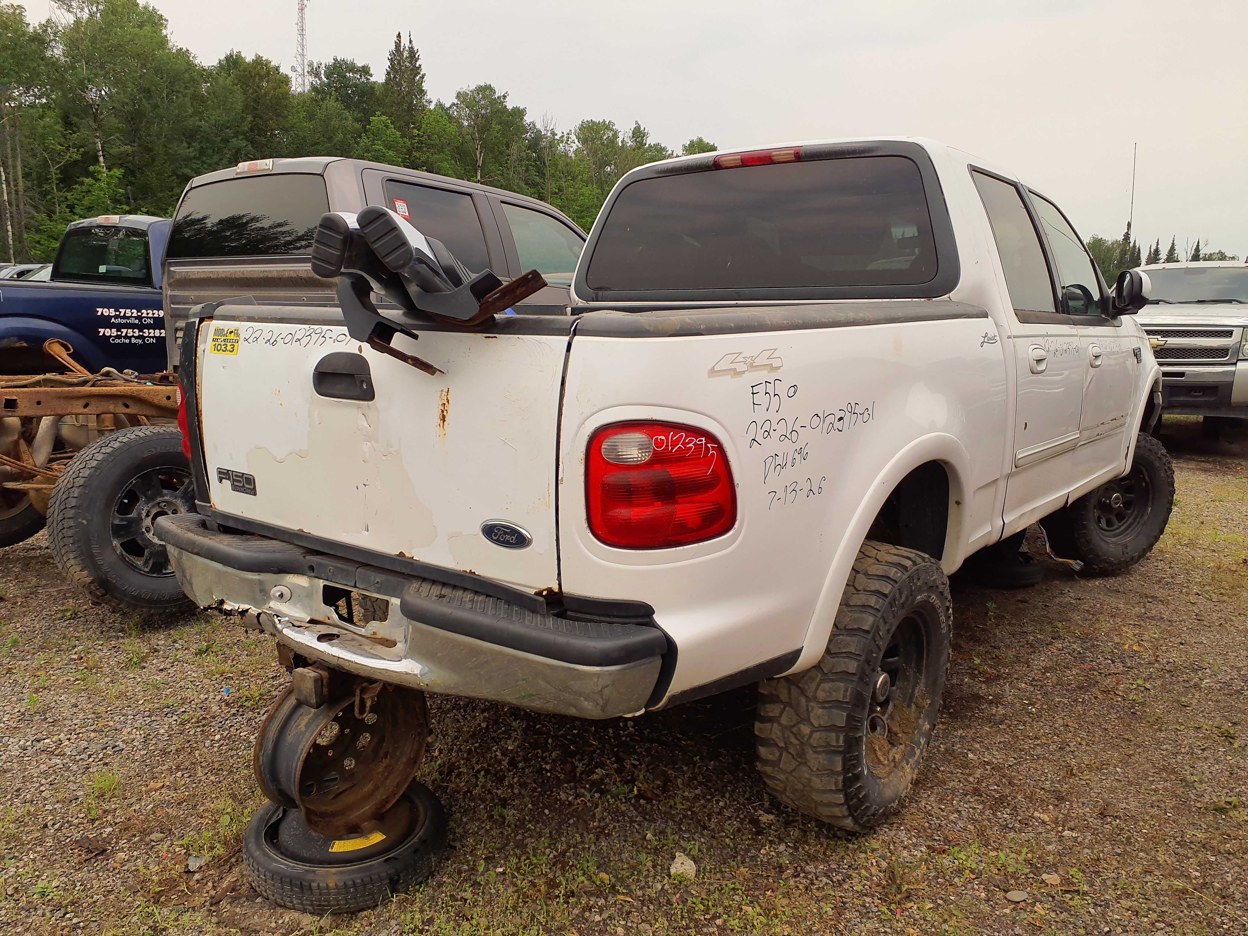 FORD F-150 2001