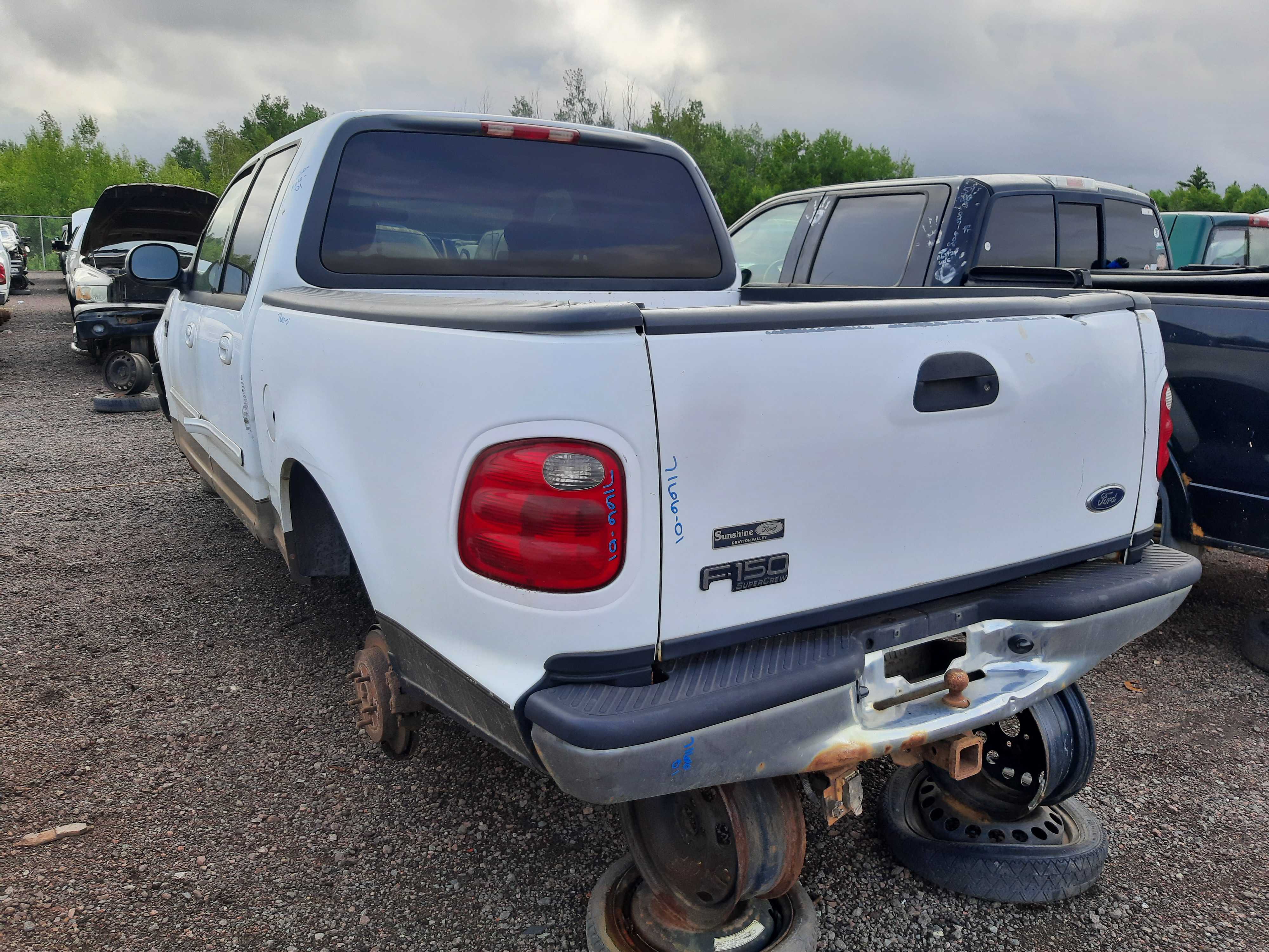 FORD F-150 2001