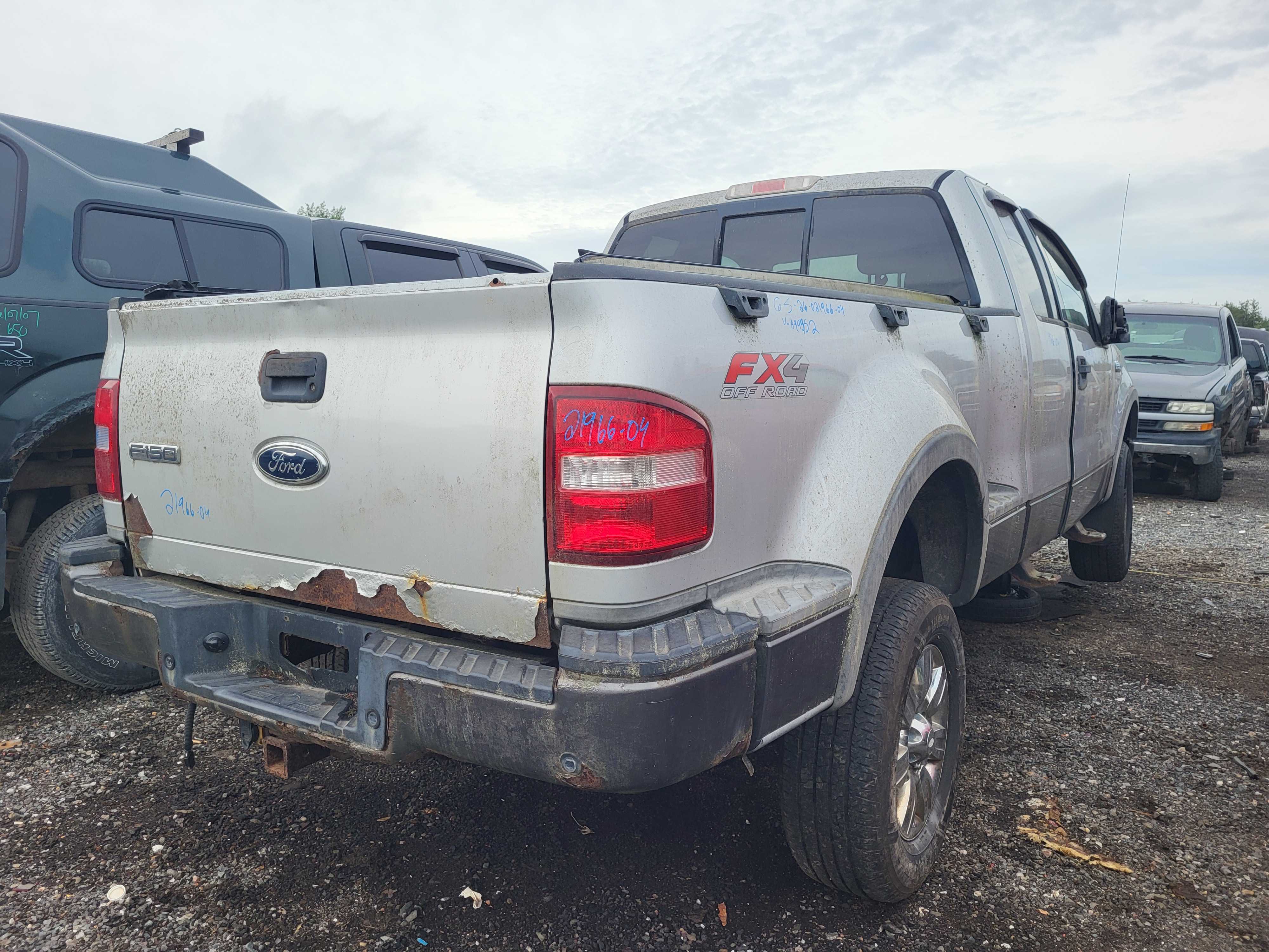 FORD F-150 2004