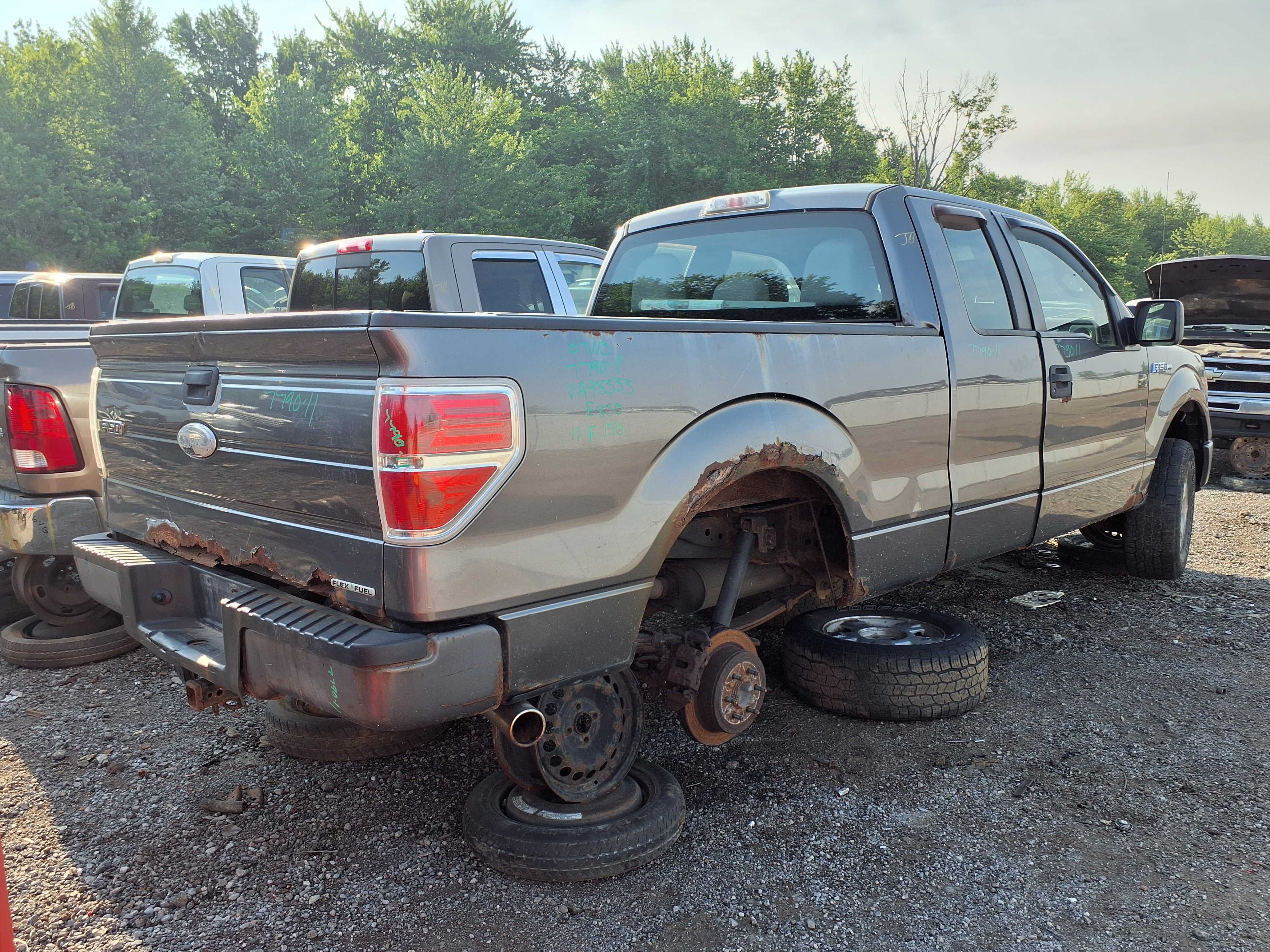 FORD F-150 2011