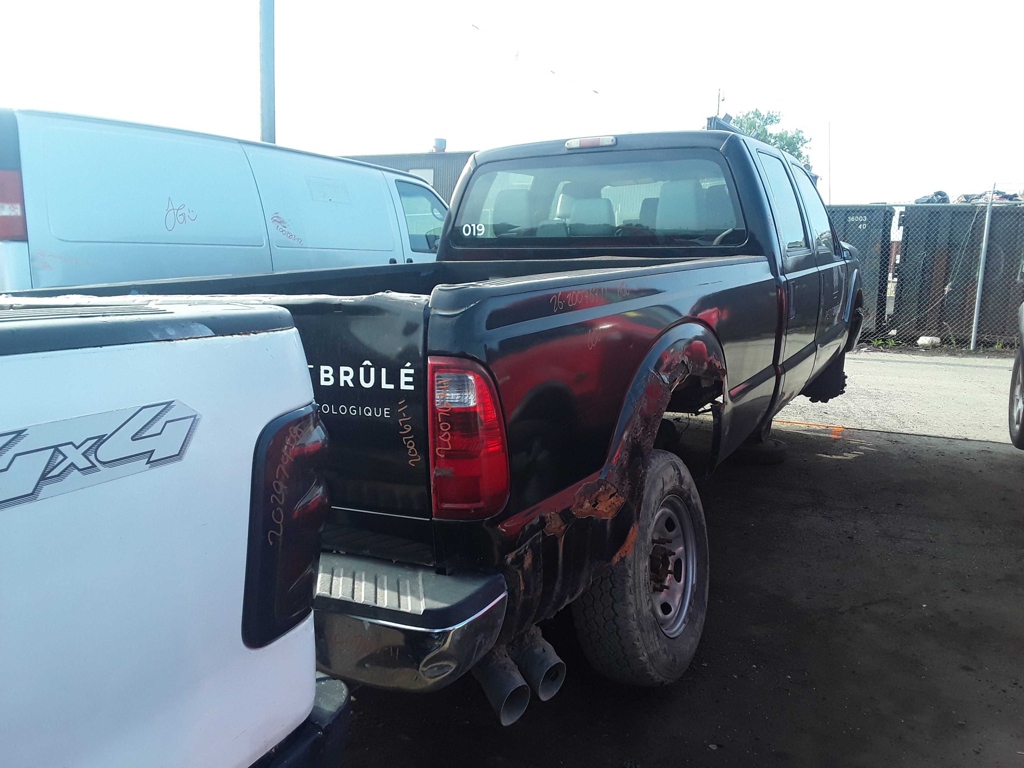 FORD F-350 2011