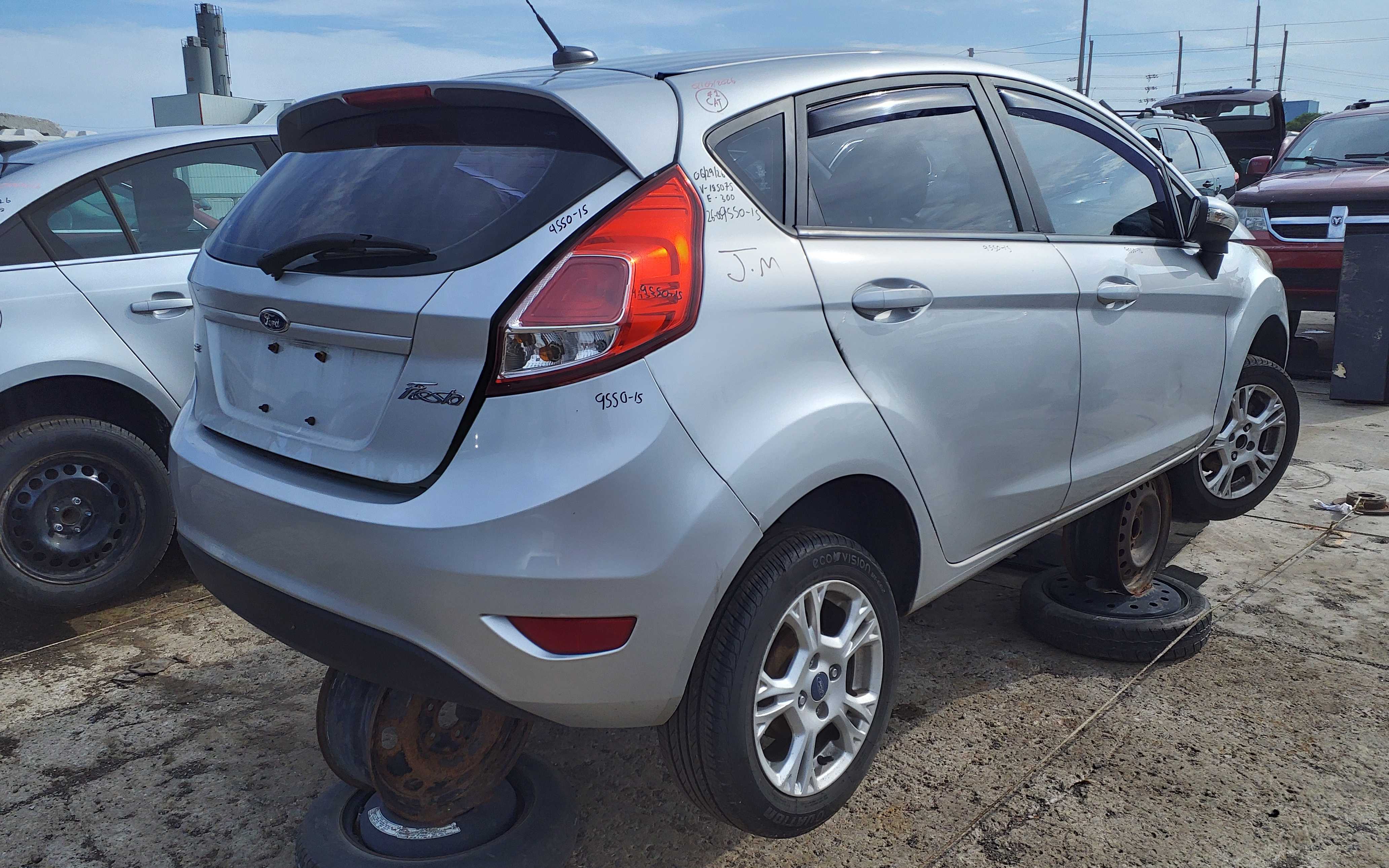 FORD FIESTA 2015