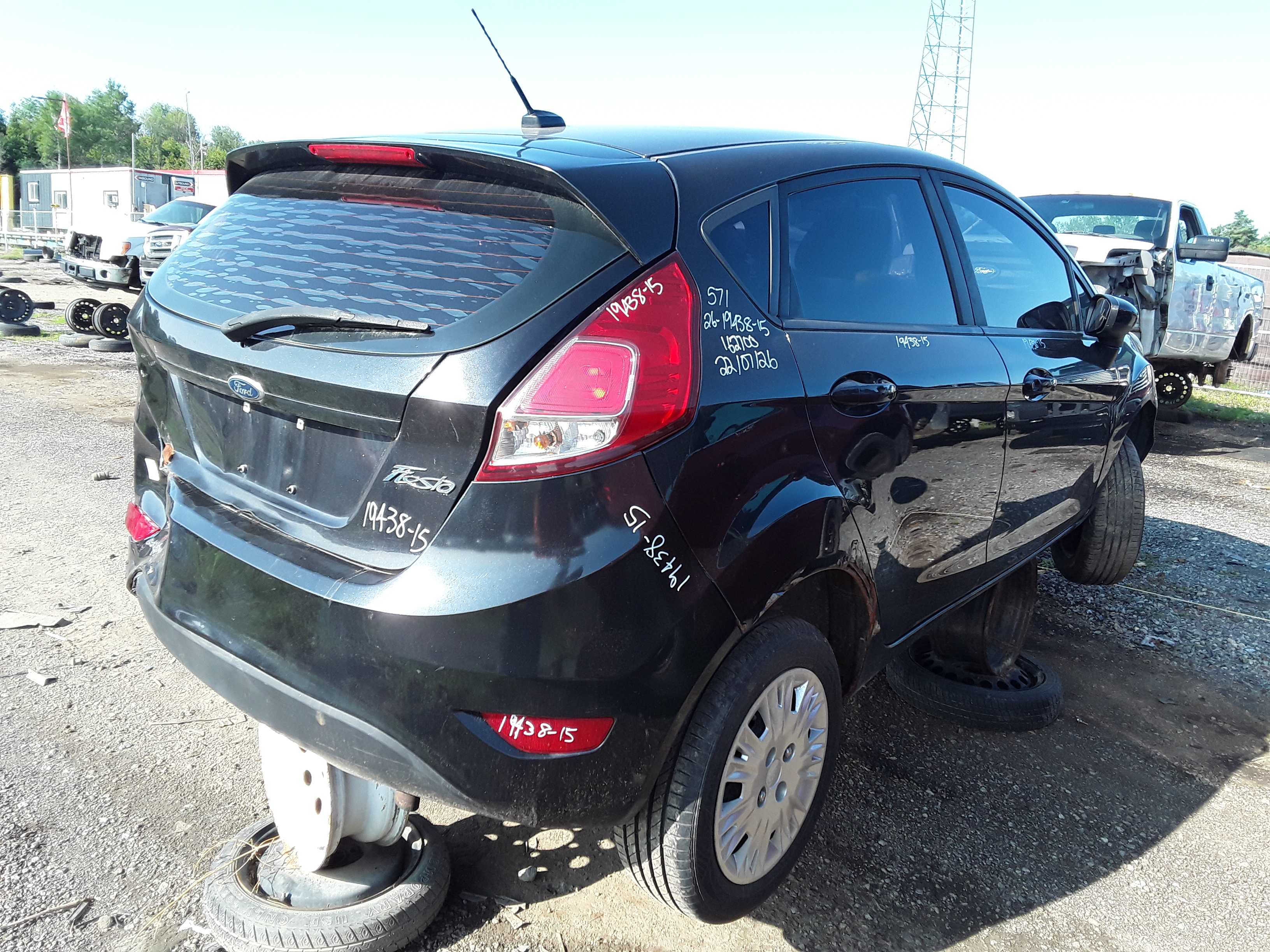 FORD FIESTA 2015